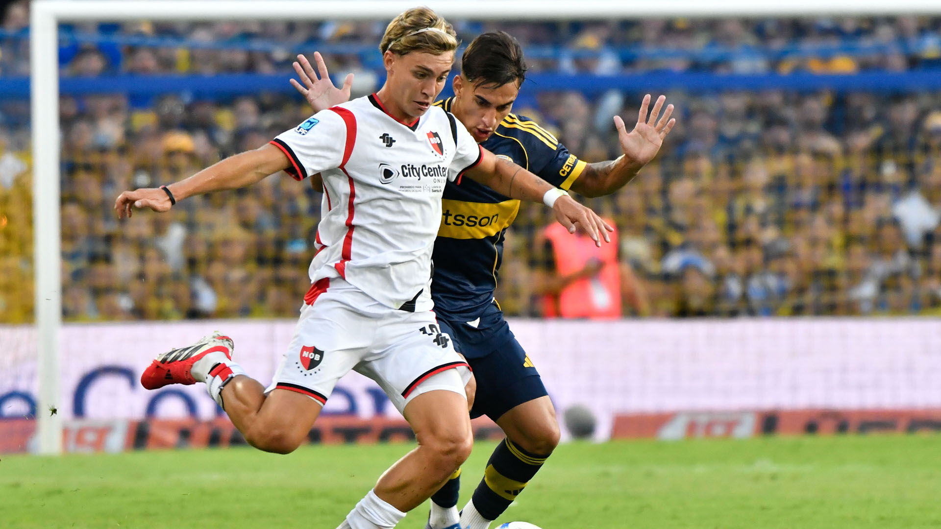 Nico Paz falló un penal en el minuto 98 y rompió en llanto: la reacción de los fanáticos del Como y del entrenador Cesc Fàbregas