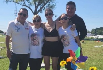 The Ocaña family (Photo: Instagram)