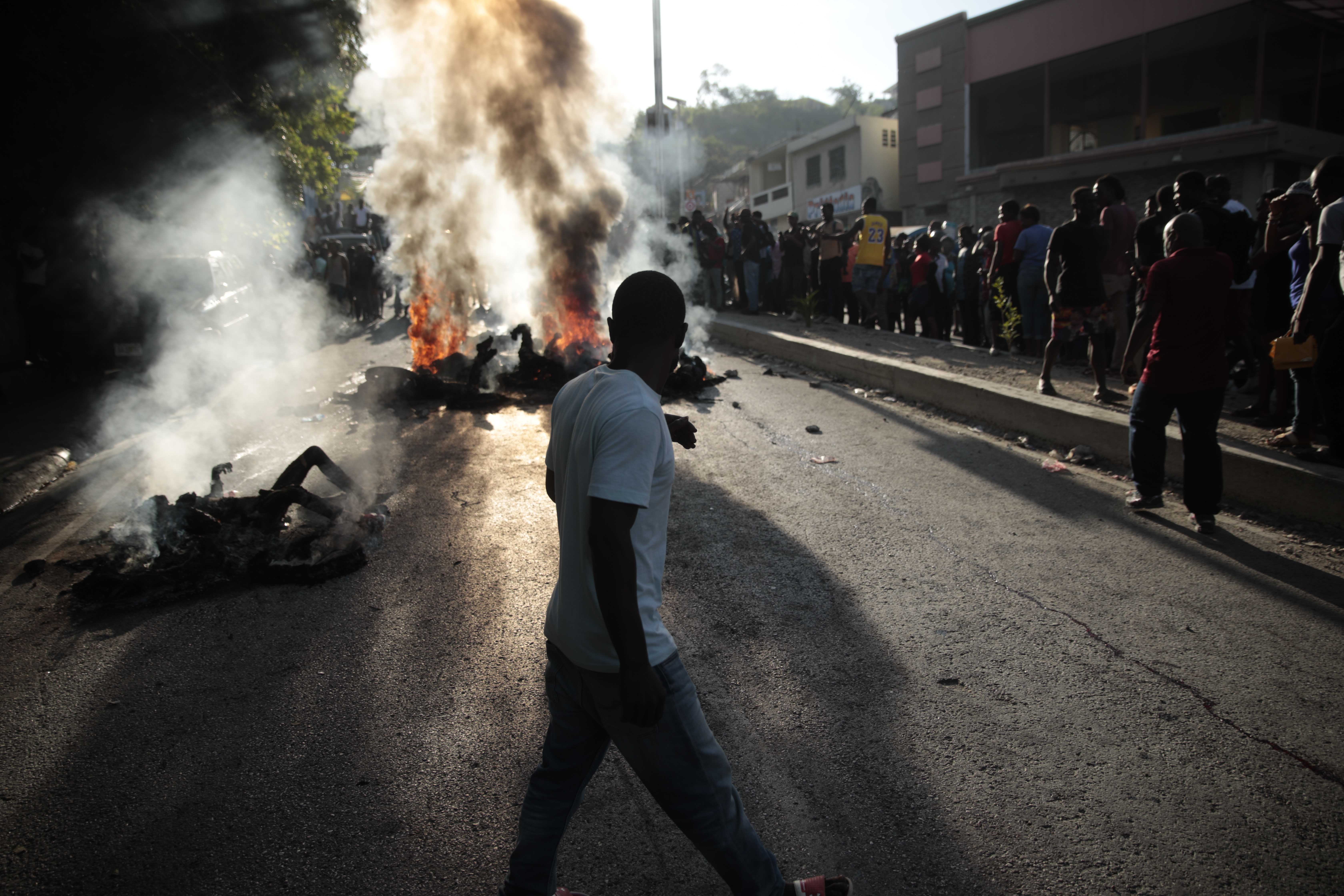 Violencia sin freno en Haití: quemaron vivos a 13 presuntos pandilleros