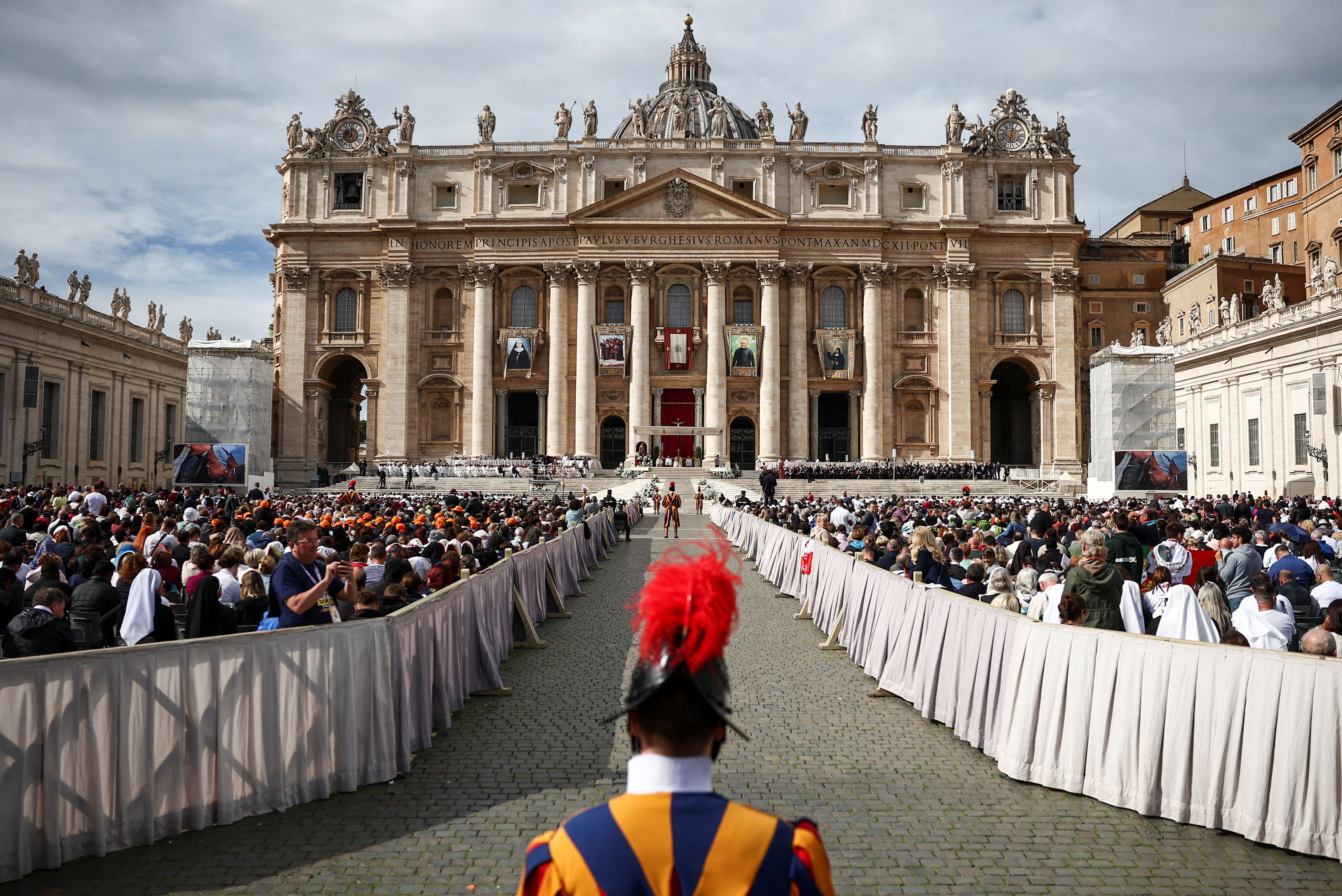 El papa Francisco proclamó 14 nuevos santos: entre ellos los “mártires de Damasco” - Infobae