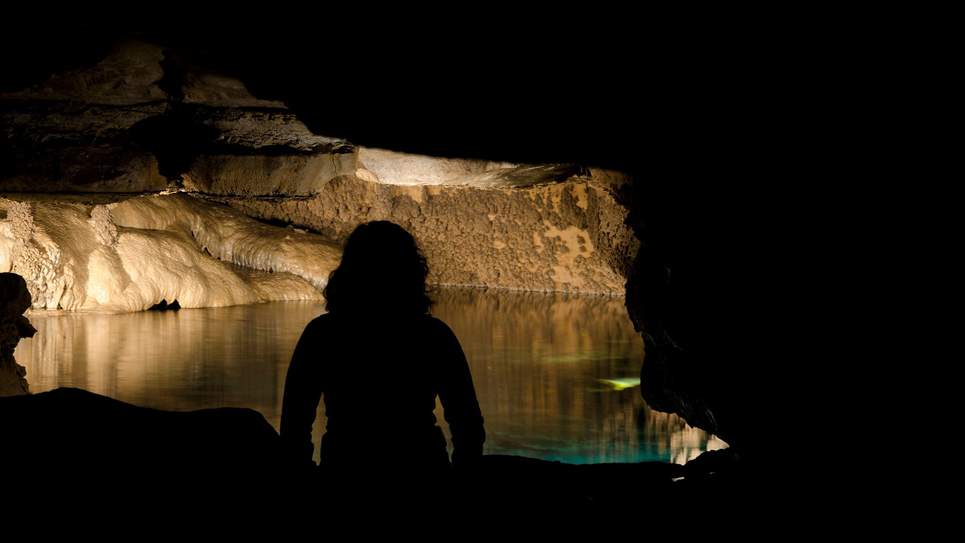 Una aventura a lo Indiana Jones: cómo son las misteriosas cuevas con piscinas subterráneas 