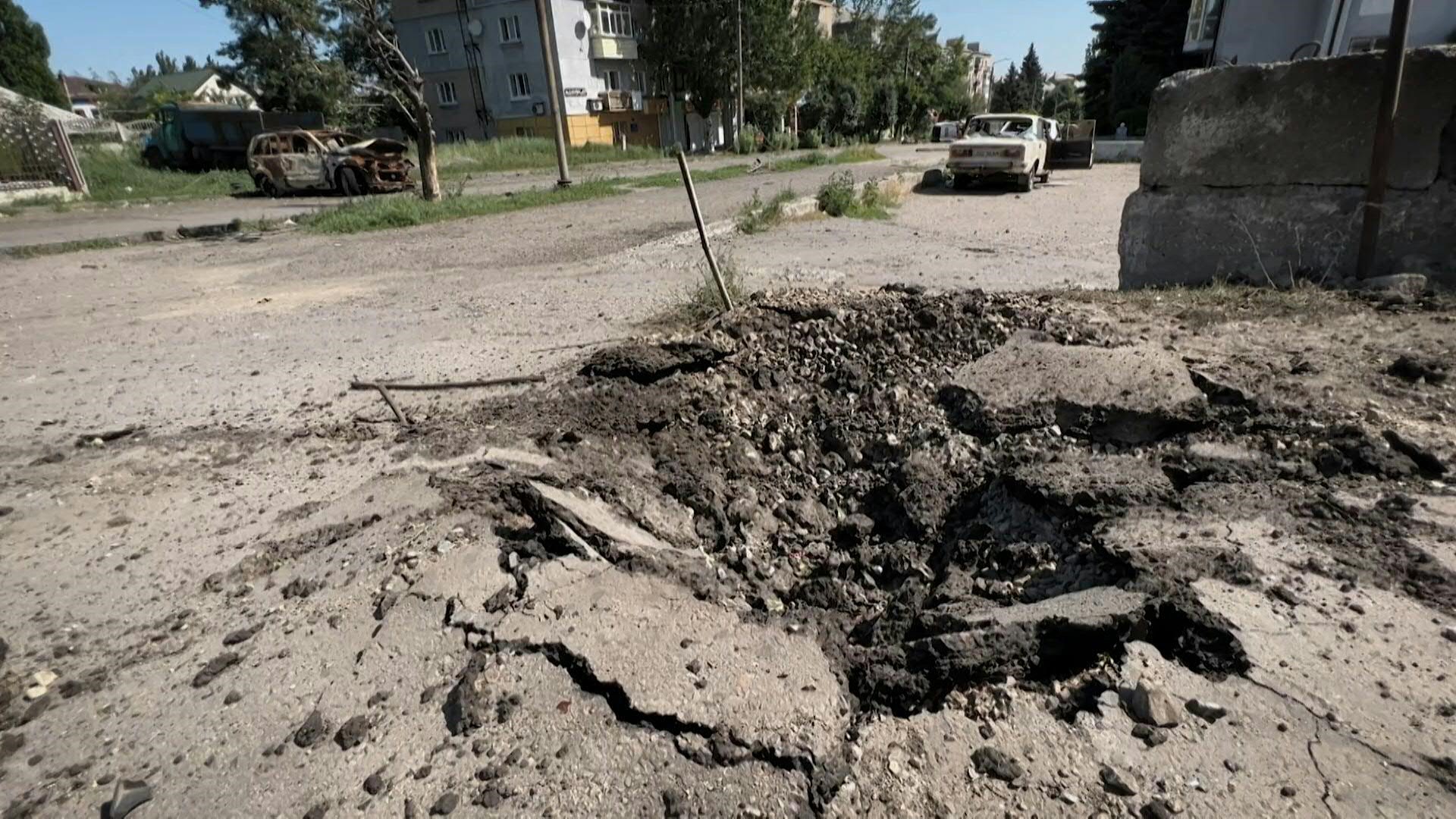 Rusia bombardea "masivamente" Lysychansk, una ciudad estratégica del este de Ucrania
