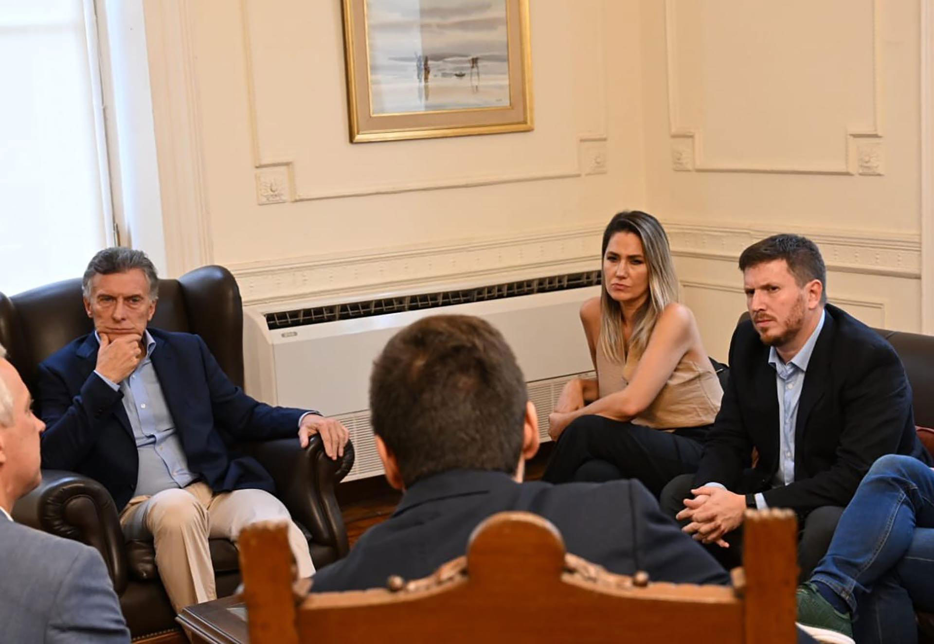 Mauricio Macri, Carolina Losada y Federico Angelini, juntos en Rosario