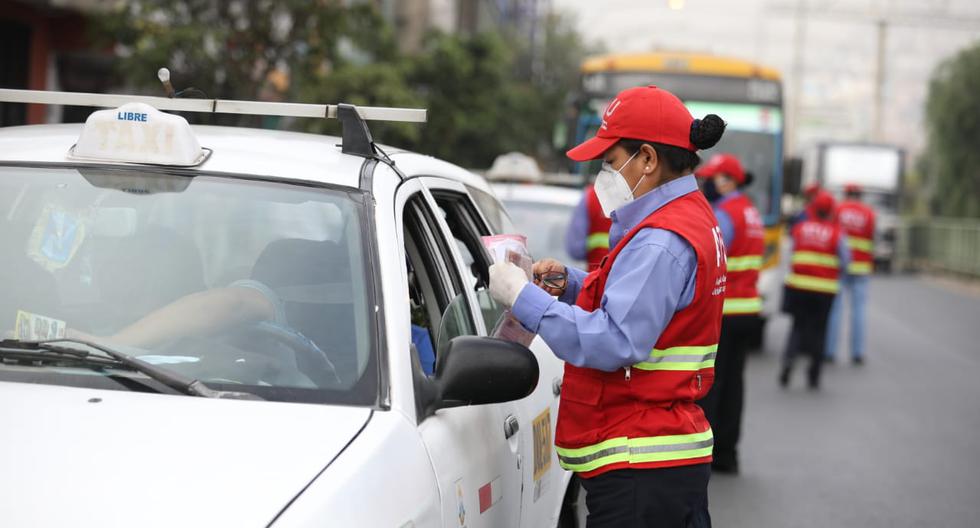Minsa, ATU y la PNP se unen para promover vacunación de taxistas, cobradores y conductores en el Callao