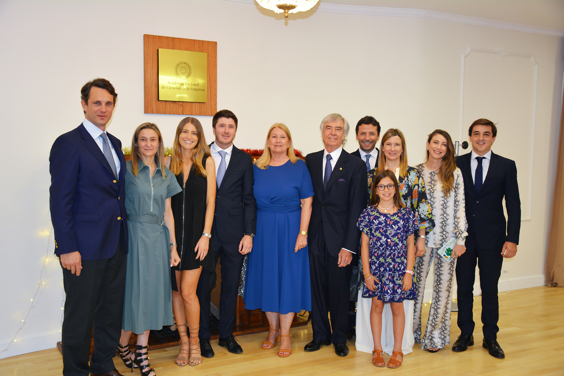 Charlie Herminio Blaquier y su familia, entre ellos su esposa María Taquini y sus hijos Carlos (h), María, Agustina y Milagros
