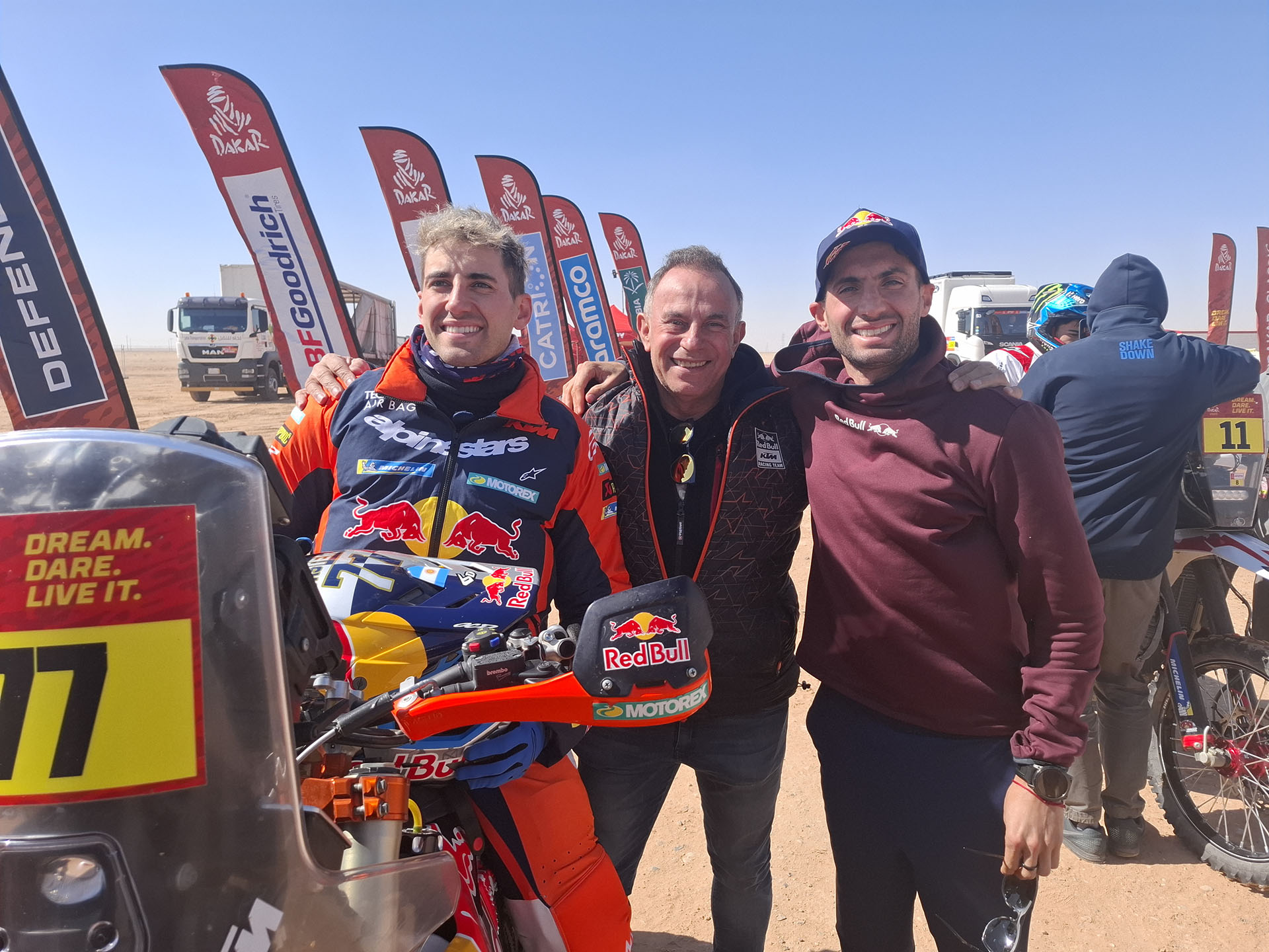 El argentino Luciano Benavides volvió a ganar en motos y lucha por el podio en el Rally Dakar: “Es algo increíble” 