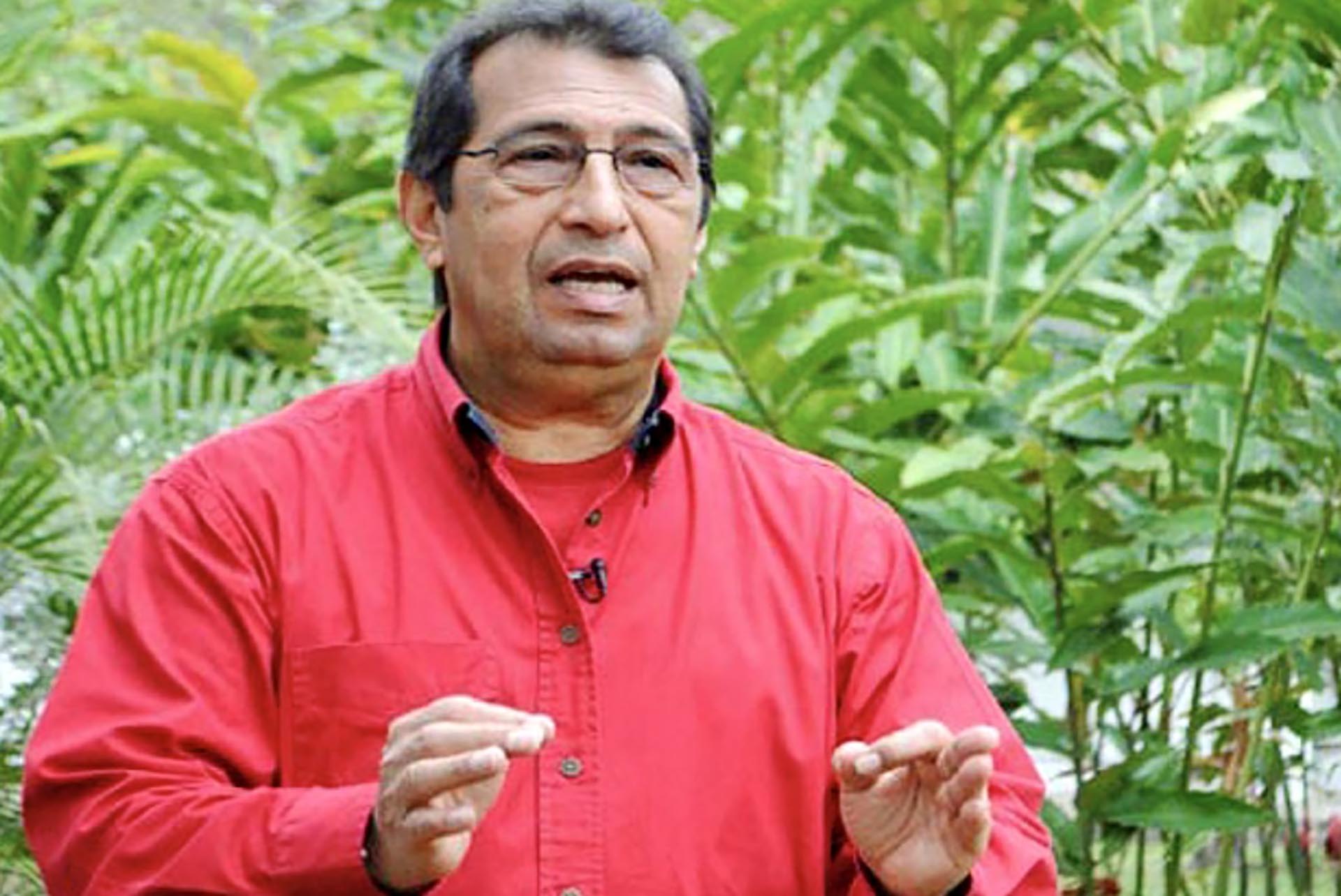 Adán Chávez va por la reconquista política en Barinas