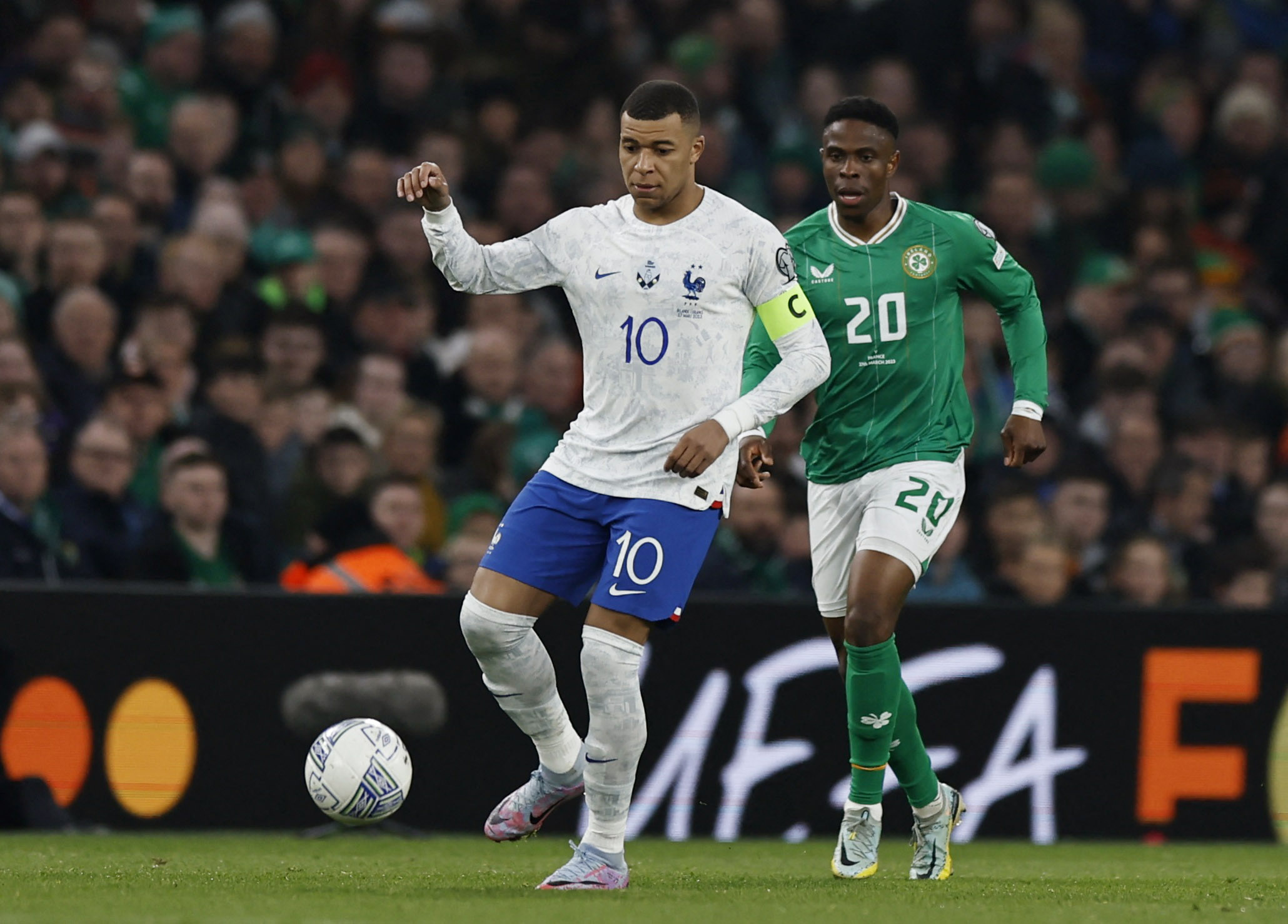 Kylian Mbappé fue elegido nuevo capitán de la selección francesa (REUTERS/Clodagh Kilcoyne)