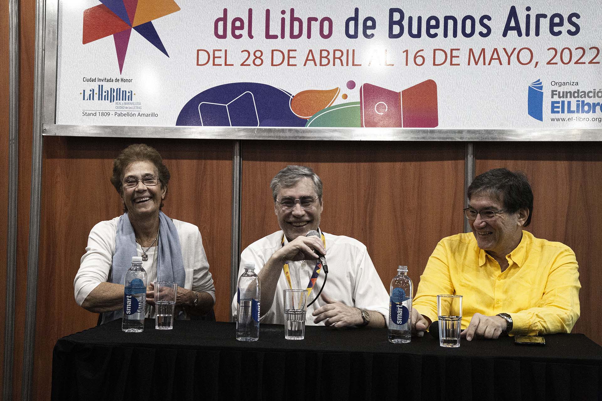Gloria Rodrigué, Ezequiel Martínez and Jaime Abello in the tribute to García Márquez.  (Photo The Book Foundation)