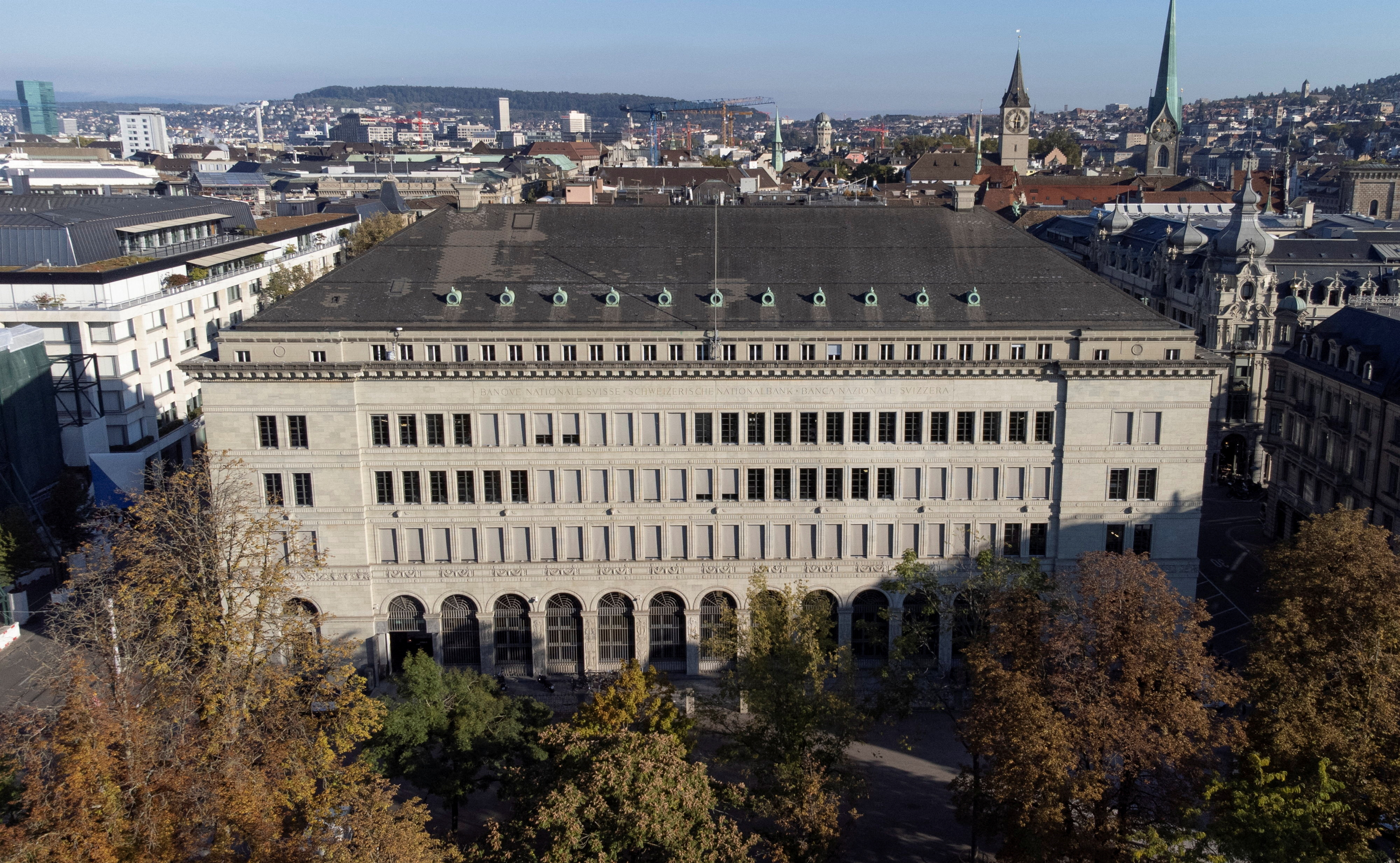 El edificio del Banco Nacional Suizo se ve en Zúrich, 22 de septiembre de 2022. (REUTERS/Arnd Wiegmann)