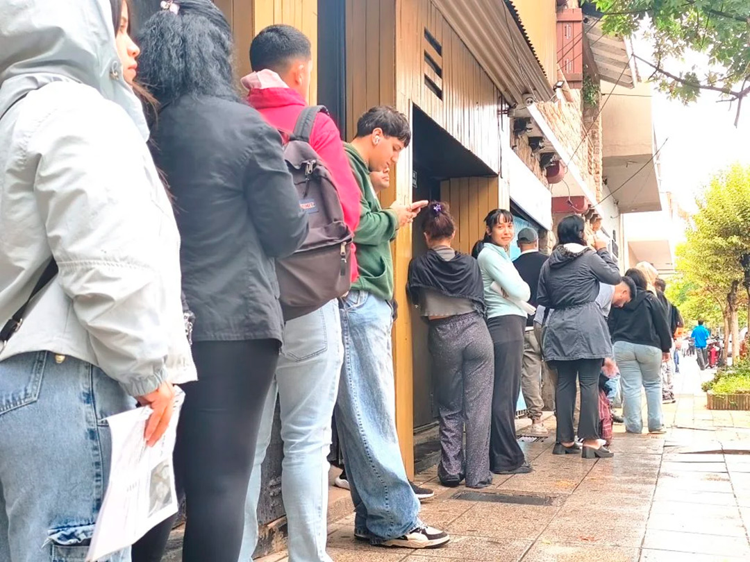 Rock, dictadura y prejuicios: 34 pensamientos Charly García que vuelven en un libro de entrevistas de Pipo Lernoud