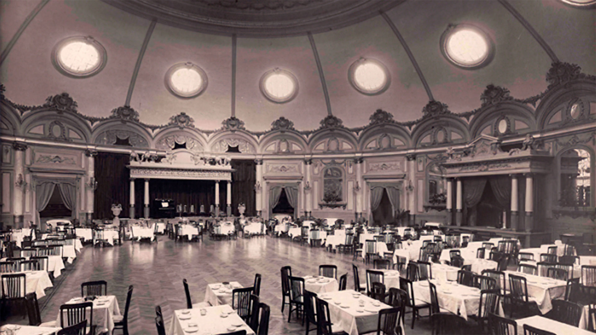 El Palais de Glace como pista de tango en 1930 