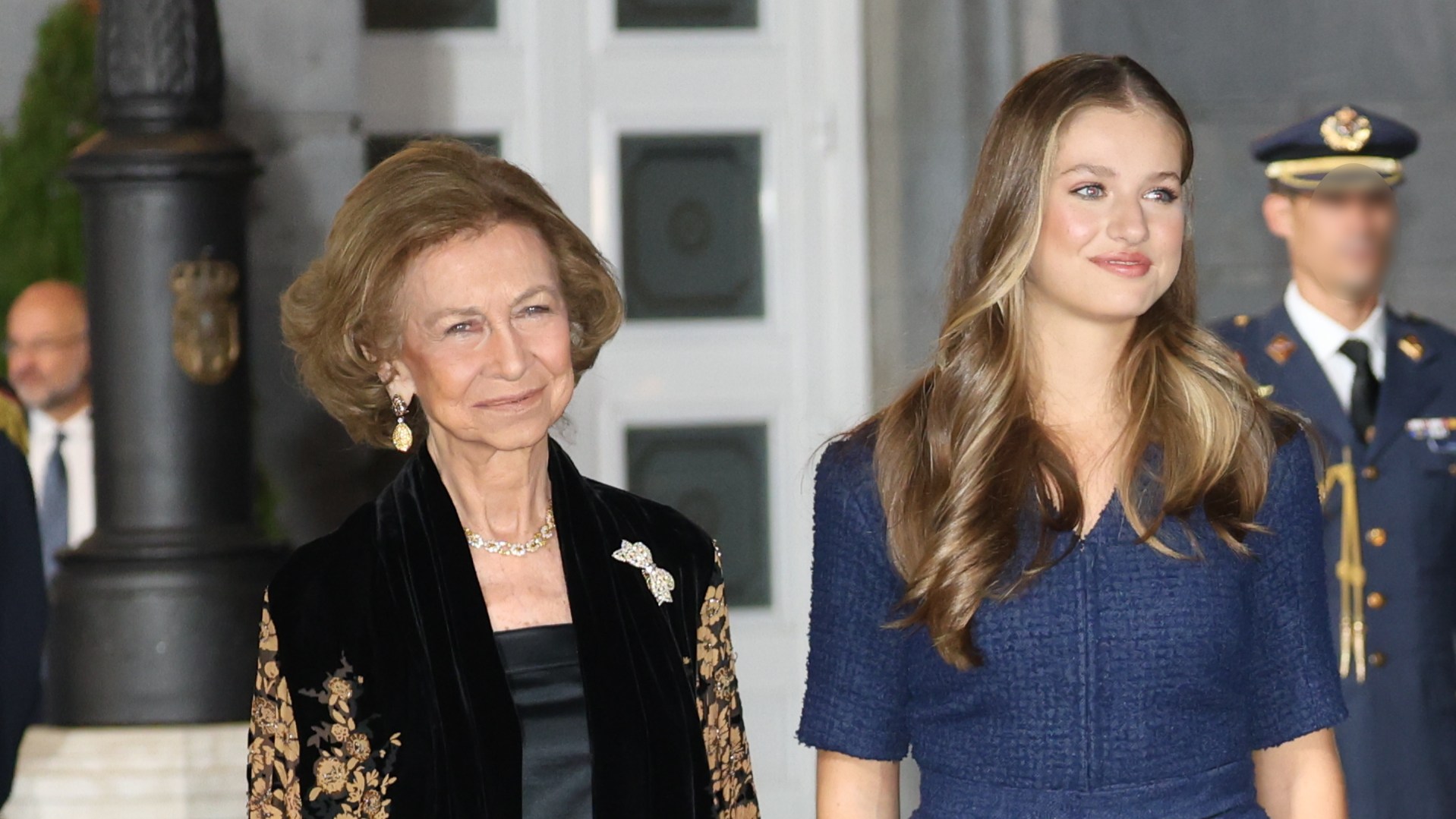 La preocupación de la princesa Leonor por su abuela la reina Sofía durante  su ingreso en el hospital - Infobae