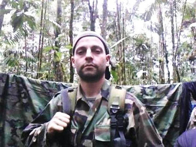 Facundo Morales, alias "Camilo Fierro", pero más conocido como "El argentino de las FARC", durante su tiempo con la guerrilla colombiana