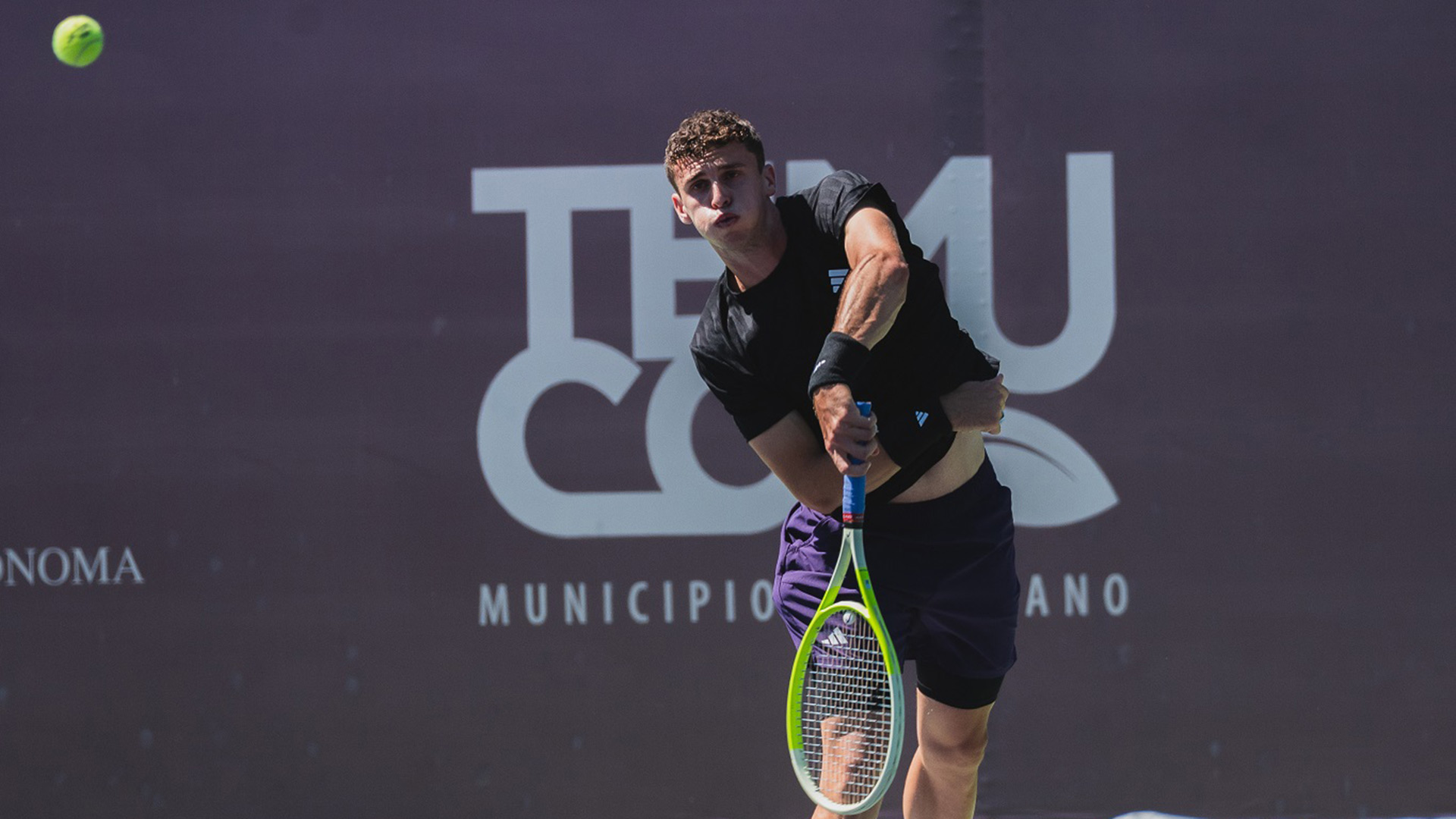 La actividad de los tenistas argentinos en Sudamérica: dos festejaron en Temuco y otros dos en Bogotá 