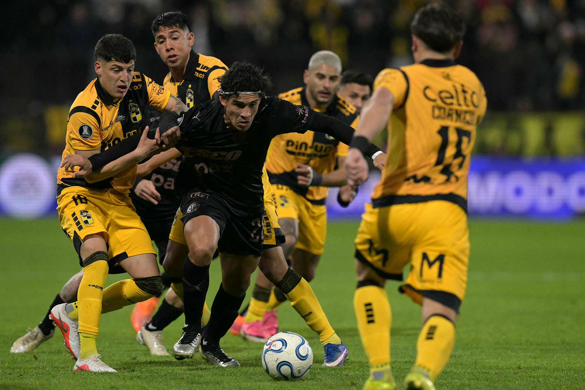 Platense dej&oacute; escapar el triunfo e igual&oacute; 1-1 ante Coquimbo Unido por la ida de los octavos de la Copa Sudamericana