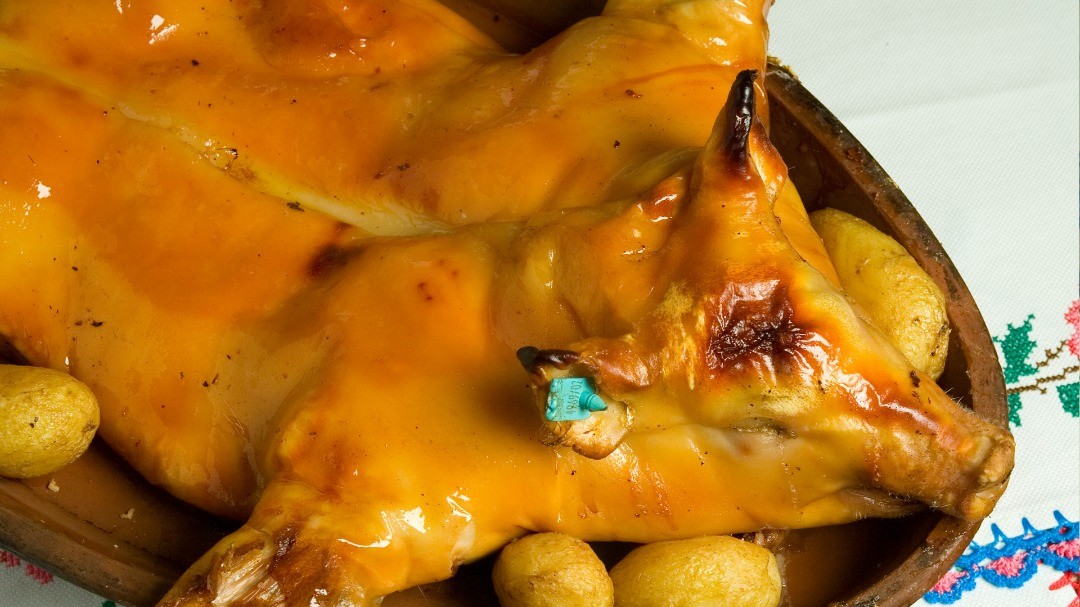 Cochinillo segoviano de restaurante Casa Botín (Casa Botín)
