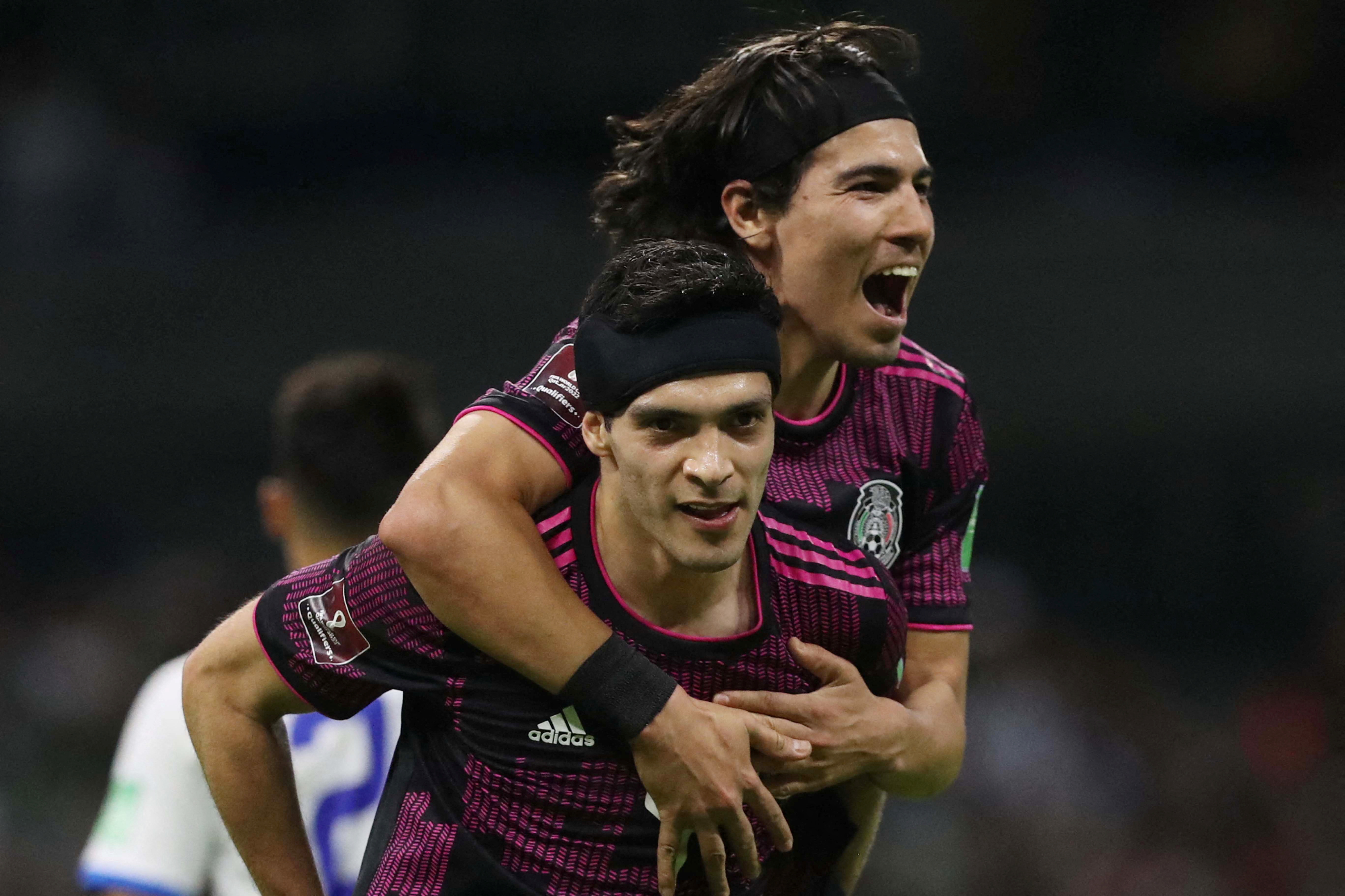 Raul Jimenez, jedna z nadziei na mistrzostwa świata w Meksyku (Reuters / Edgard Garrido)