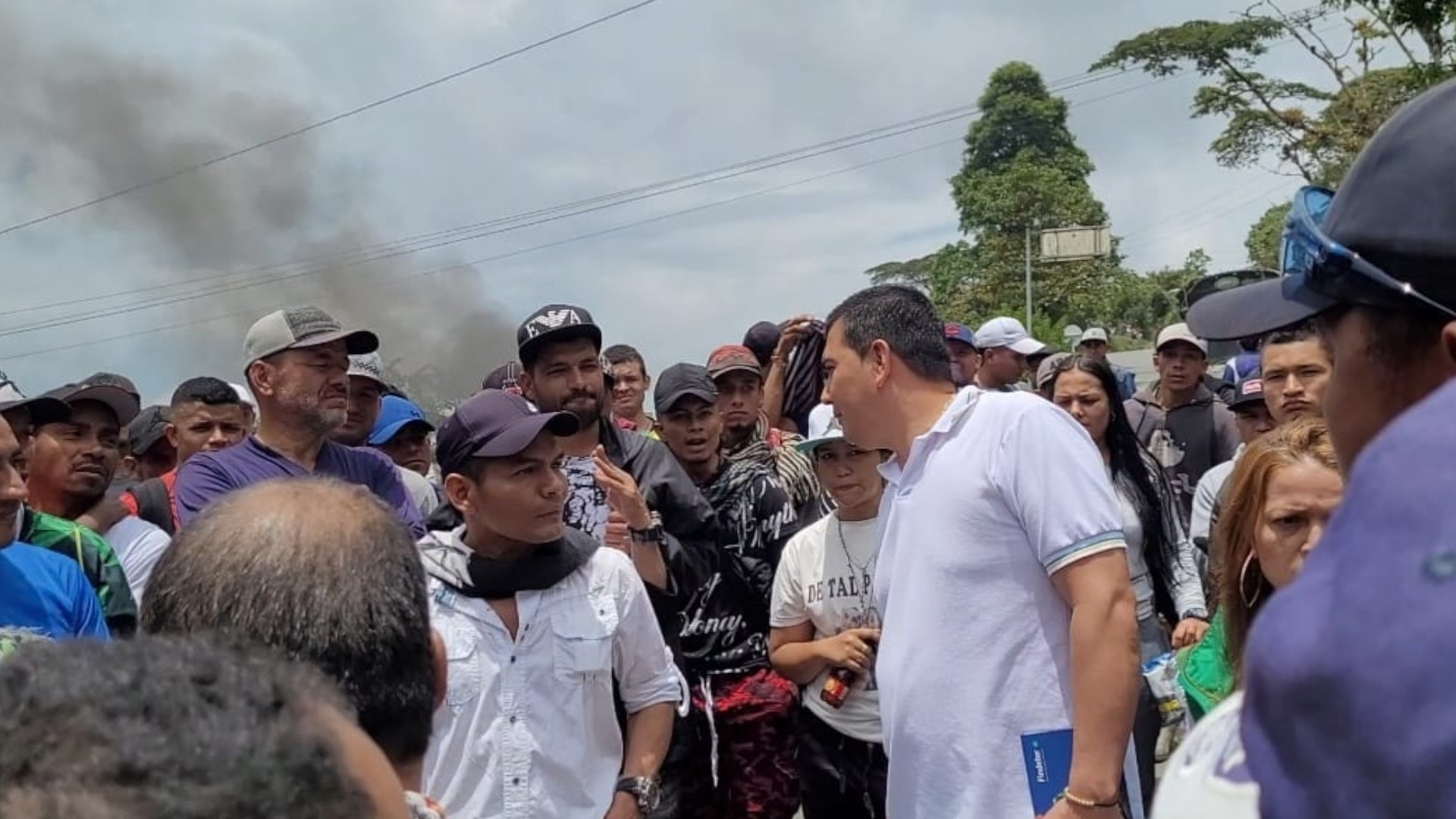 Bloqueos y protestas en Buriticá (Antioquia) tras caso sin esclarecer de varios mineros atrapados 
