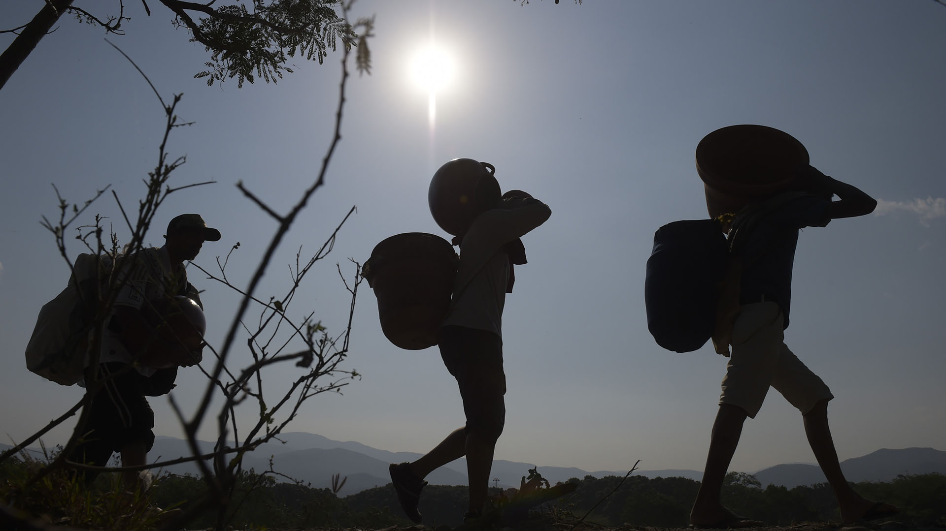 El Tapón del Darién, la inhóspita selva que separa Colombia de Panamá, registró en 2022 el paso de casi 250.000 migrantes y refugiados, casi el doble de los 133.000 de 2021. t. (Photo by Raul ARBOLEDA / AFP)