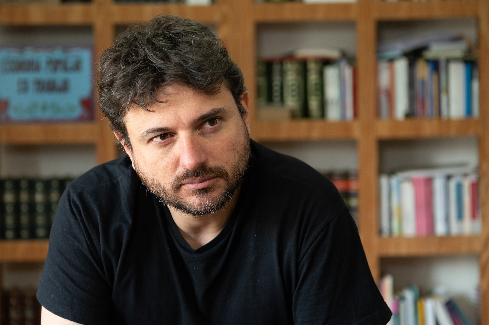 Los therians llegaron a Uruguay y un centenar se reunió en Montevideo: “Desde chico me identifico como mono”