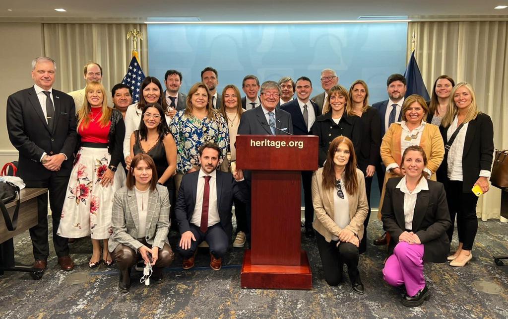 La comitiva argentina que viajó a Estados Unidos para participar como veedores de las elecciones legislativas 