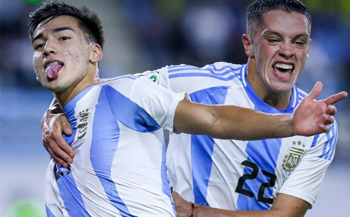 Gambeta y derechazo al ángulo: el golazo de Ian Subiabre que le dio a Argentina el pasaje al Mundial Sub 20 