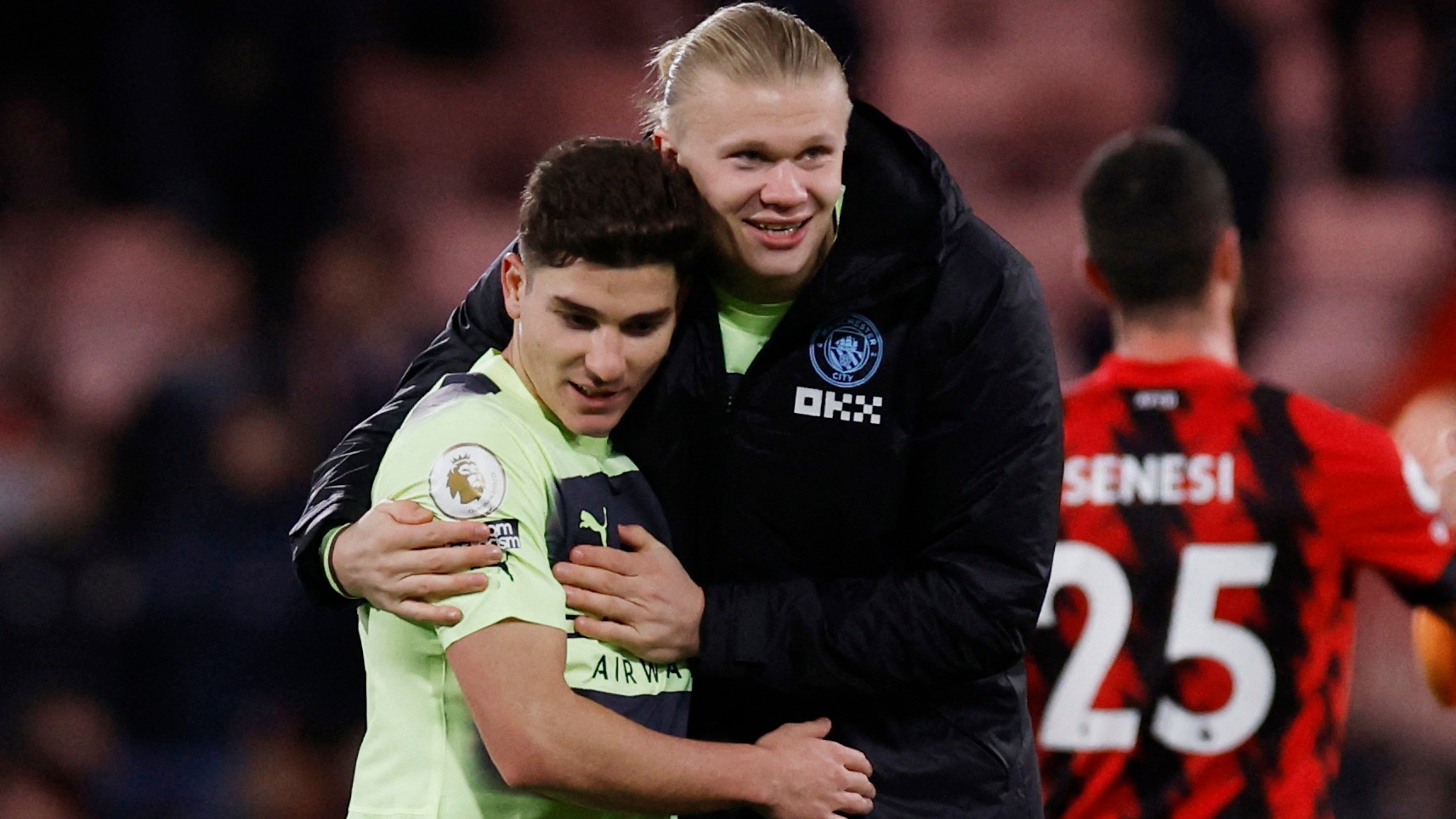 Soccer Football - Premier League - AFC Bournemouth v Manchester City - Vitality Stadium, Bournemouth, Britain - February 25, 2023 Manchester City's Julian Alvarez and Erling Braut Haaland celebrate after the match Action Images via Reuters/Andrew Couldridge EDITORIAL USE ONLY. No use with unauthorized audio, video, data, fixture lists, club/league logos or 'live' services. Online in-match use limited to 75 images, no video emulation. No use in betting, games or single club /league/player publications.  Please contact your account representative for further details.