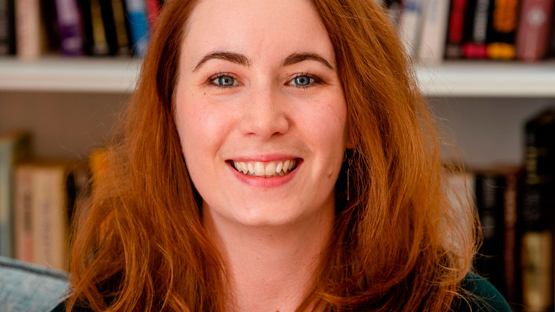 Además de escritora, Freya Marske es una de las presentadoras de 