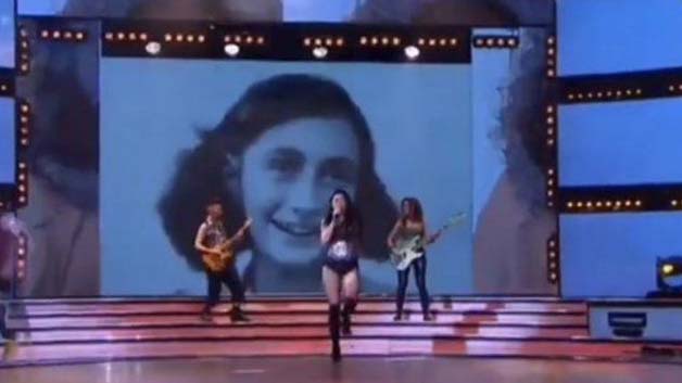 El show en el cual se exhibió la imagen de Ana Frank durante la performance de una participante