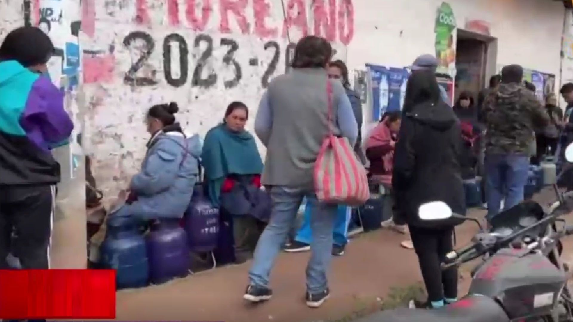 Angustia E Incertidumbre En El Cusco Por La Escasez De Gas Doméstico Debido A Bloqueos De