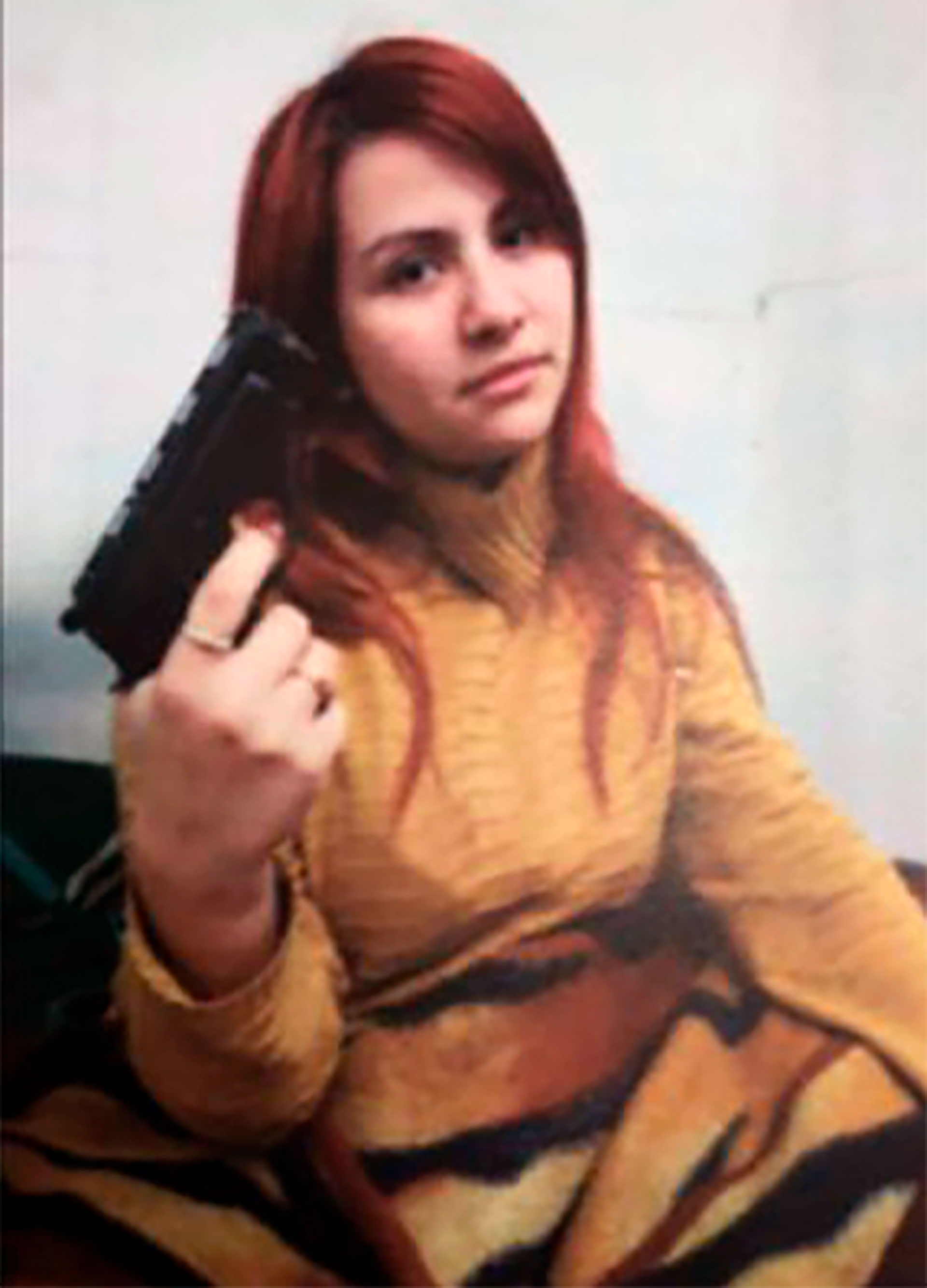 Brenda Uliarte con el arma ataque a Cristina Kirchner