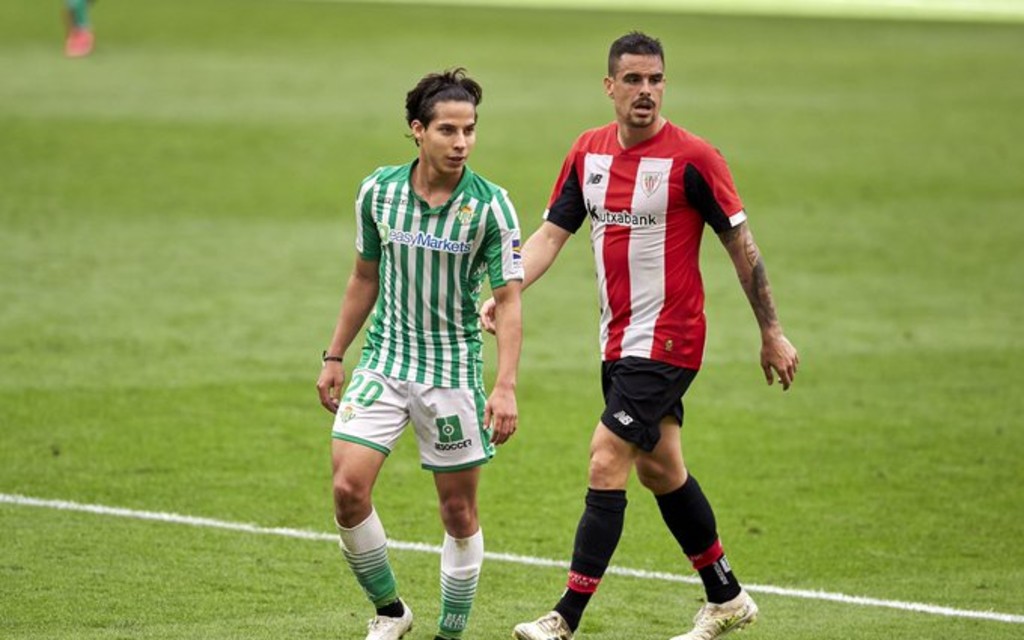 Desde que Lainez llegó al club en enero, su participación con el club verdiblanco no ha sido la deseada. (Foto: Twitter@Real Betis)