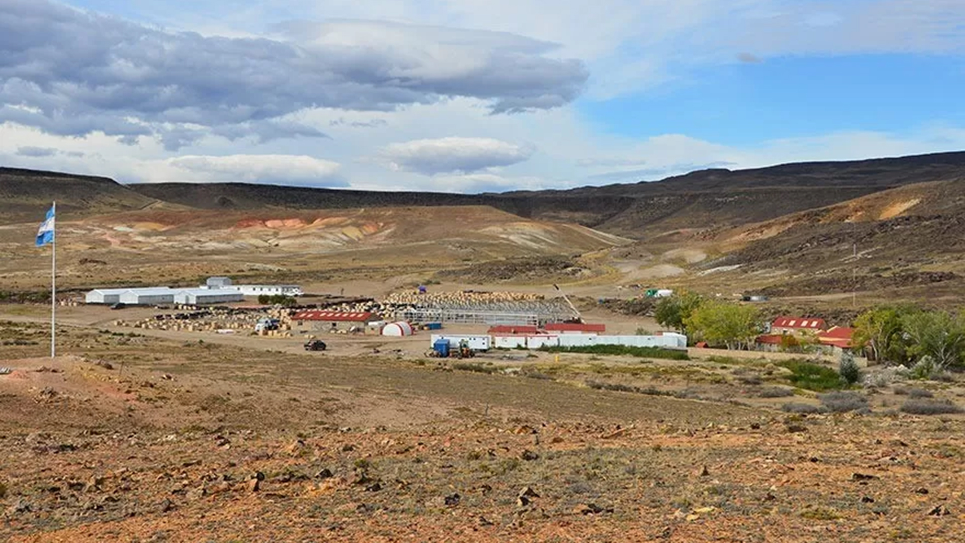 El robo se produjo este domingo a las 23, en la sede de empresa minera Patagonia Gold de Santa Cruz