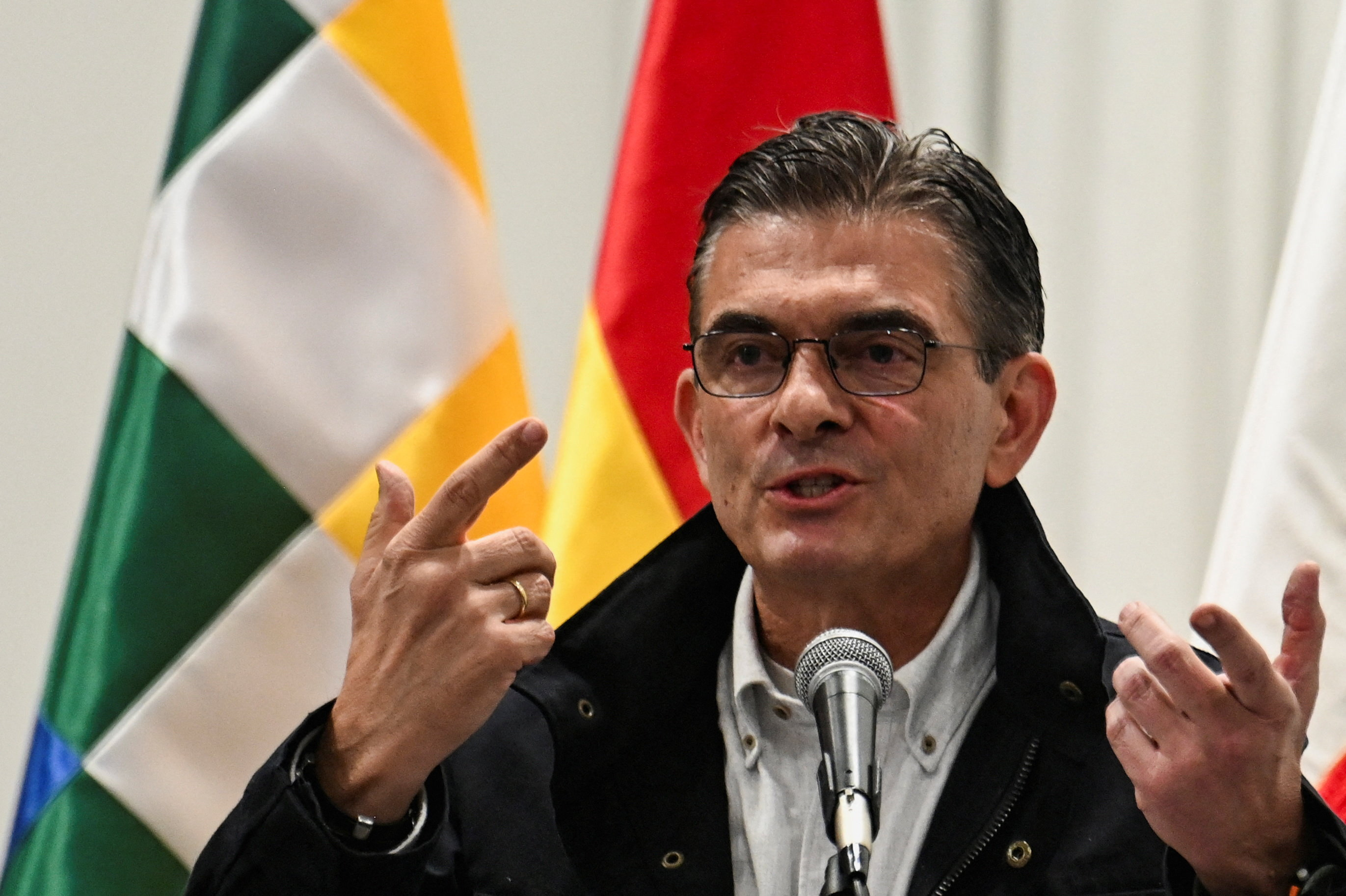 Rodrigo Paz dijo que en algunas zonas de Bolivia los bloqueos fueron levantados, pero en otras aumentan