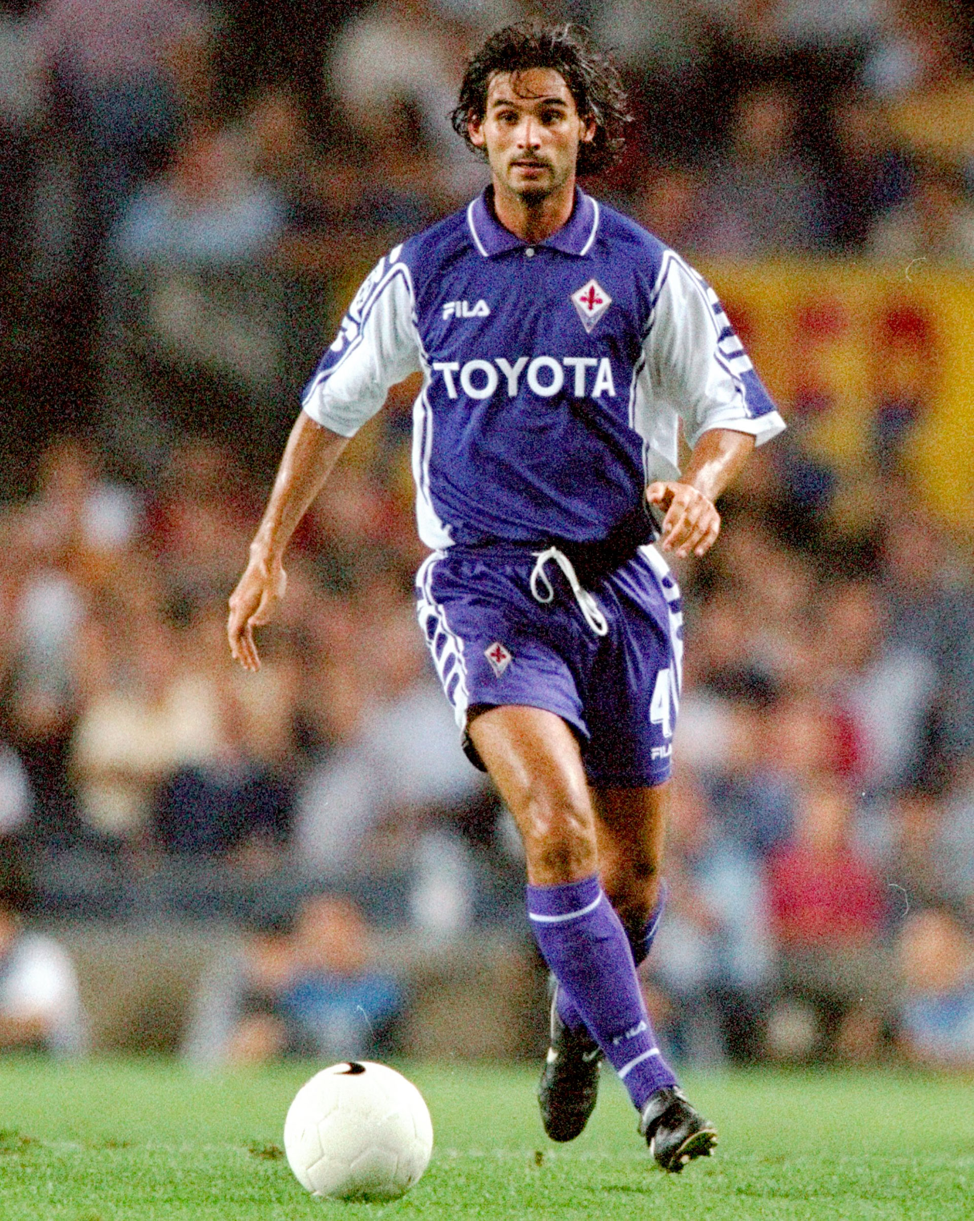 Daniele Adani nel 1999 con la maglia della Fiorentina (Foto: Mandatory Credit: Phil Cole / Allsport)