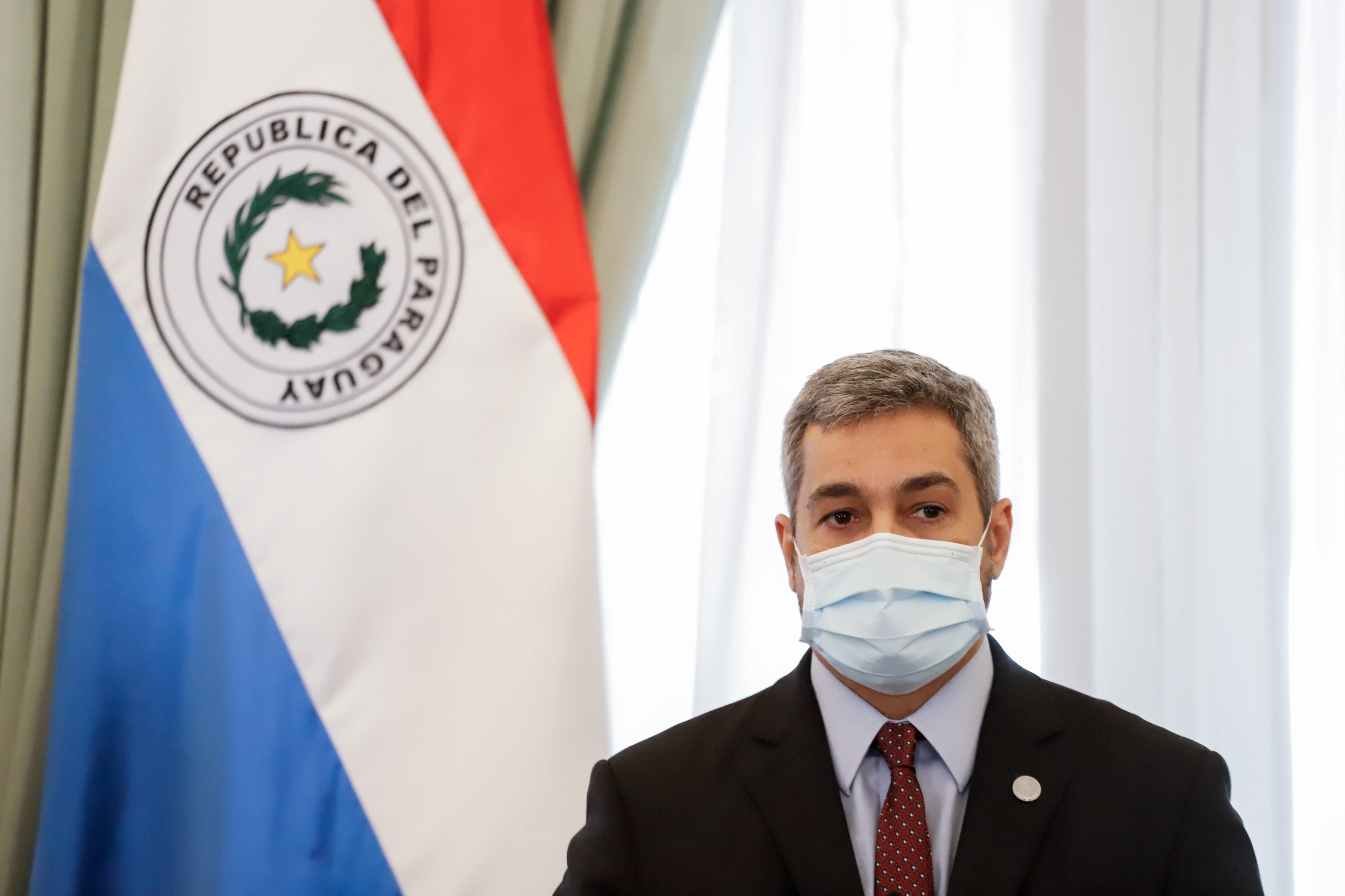 El presidente de Paraguay, Mario Abdo Benítez, dio positivo por coronavirus (EFE/Nathalia Aguilar)