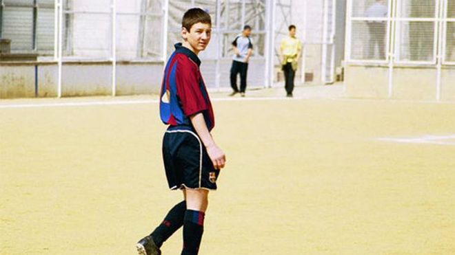 Antes de ser fichado por el Barcelona, la familia Messi y su representante pasaron momentos de zozobra