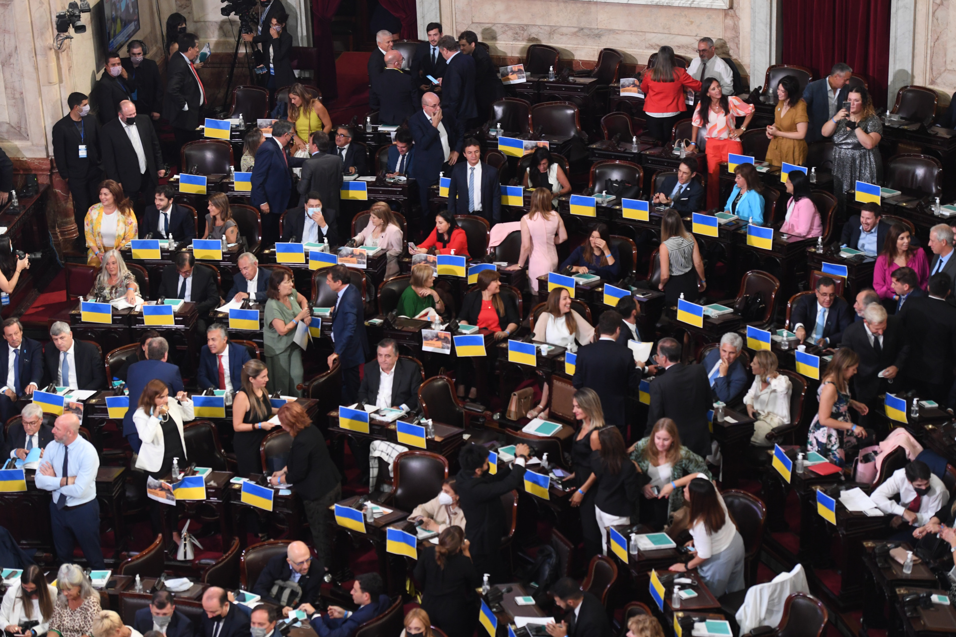 Las banderas de Ucrania no pasaron desapercibidas en el recinto