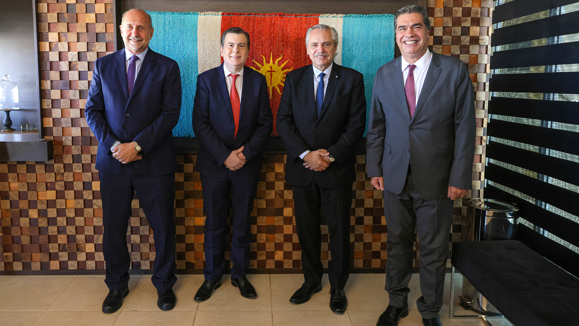 Alberto Fernández vuelve a reunirse con gobernadores en medio de la disputa por los fondos de CABA de la coparticipación