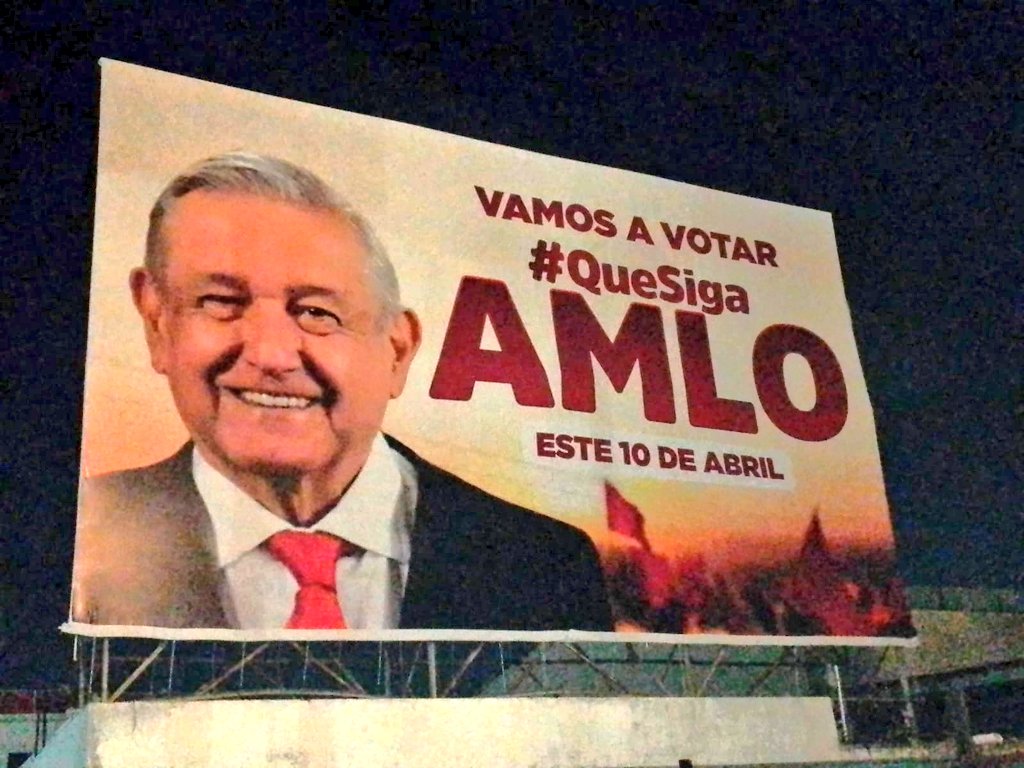 PAN presentará denuncias por espectaculares de AMLO que promueven la  Revocación de Mandato: “Morena es puro cuento” - Infobae