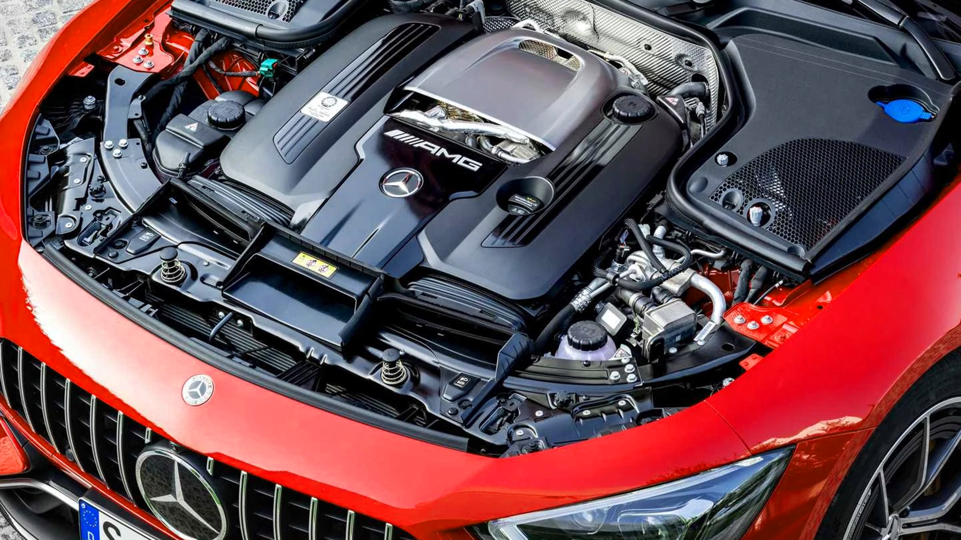 El motor V8 de Mercedes podría seguir fabricándose a pedido. Es una ecuación compleja y muy costosa solo para algunos clientes, o una máscara para ocultar que apuestan por los e-fuels