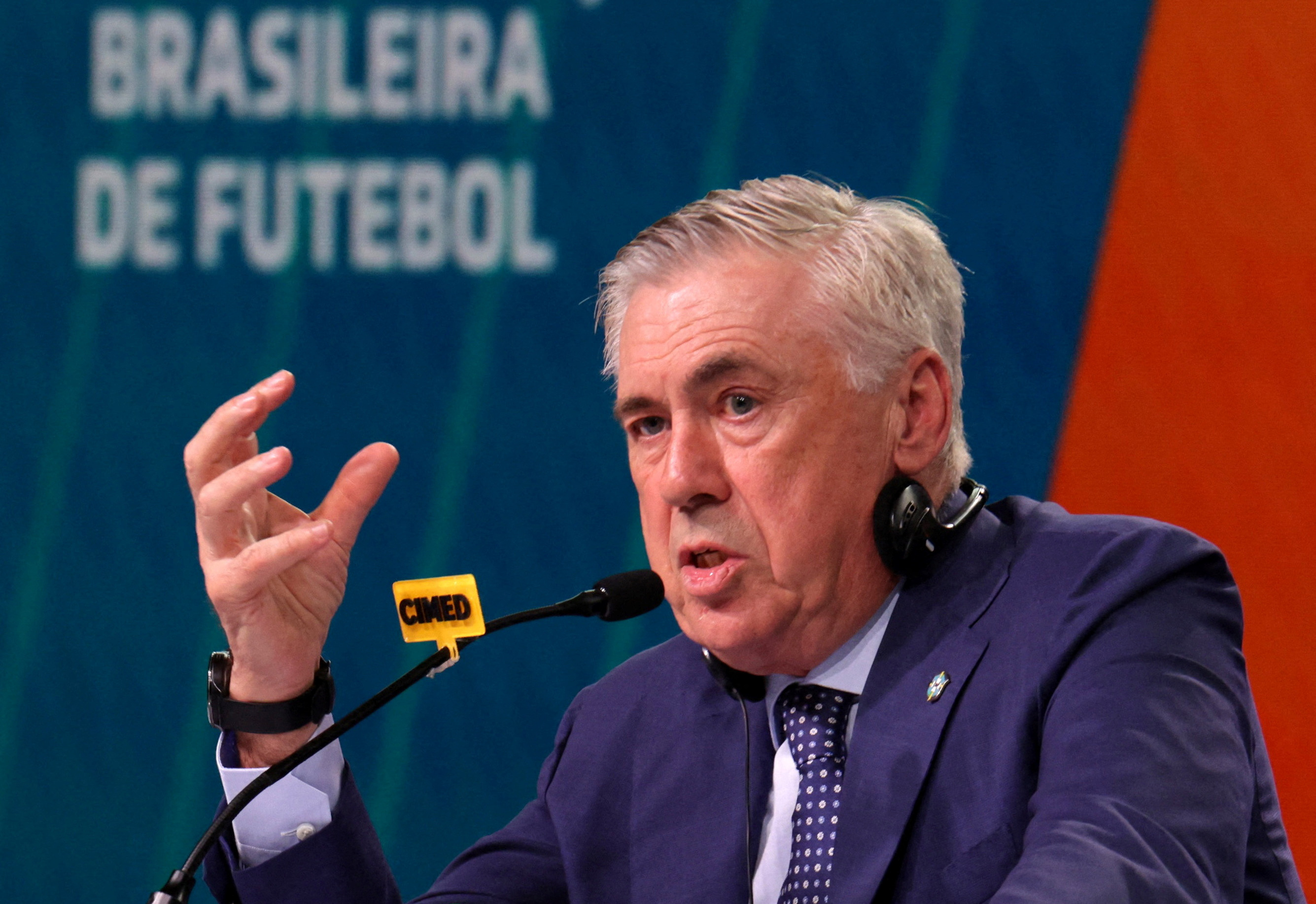 El video que hizo emocionar hasta las l&aacute;grimas a Carlo Ancelotti antes de dirigir a Brasil en el Mundial