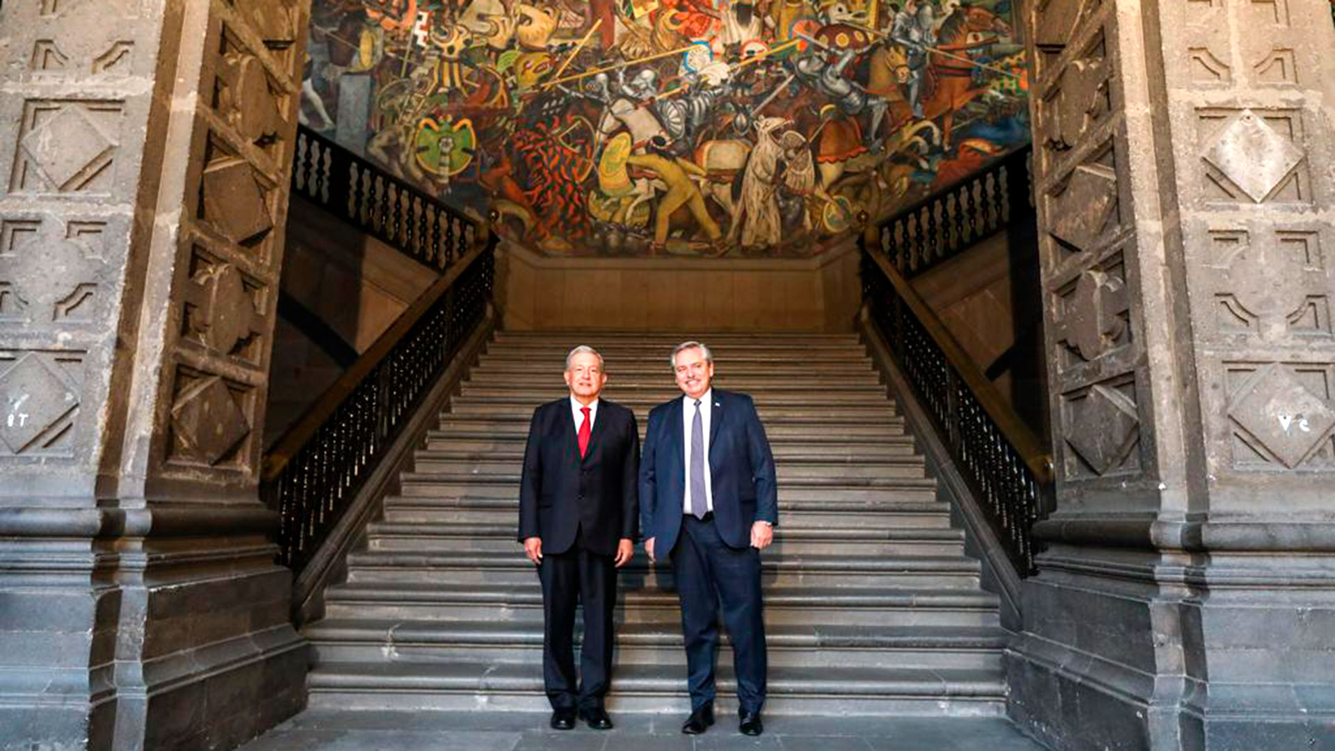 El presidente de Argentina Alberto Fernández y el presidente de México Andrés Manuel López Obrador. Palacio Nacional, Ciudad de México, 23 de febrero de 2021.