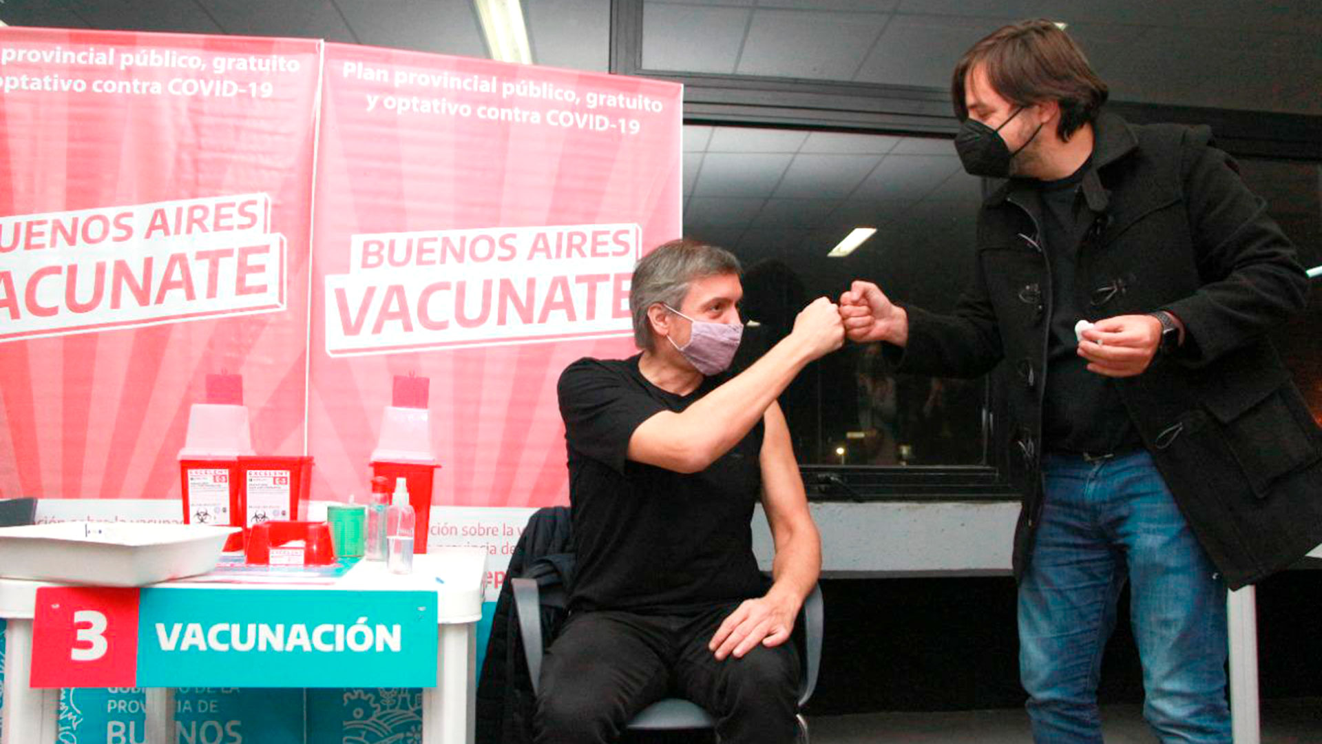 Kreplak vacunó a Máximo Kirchner contra el coronavirus 