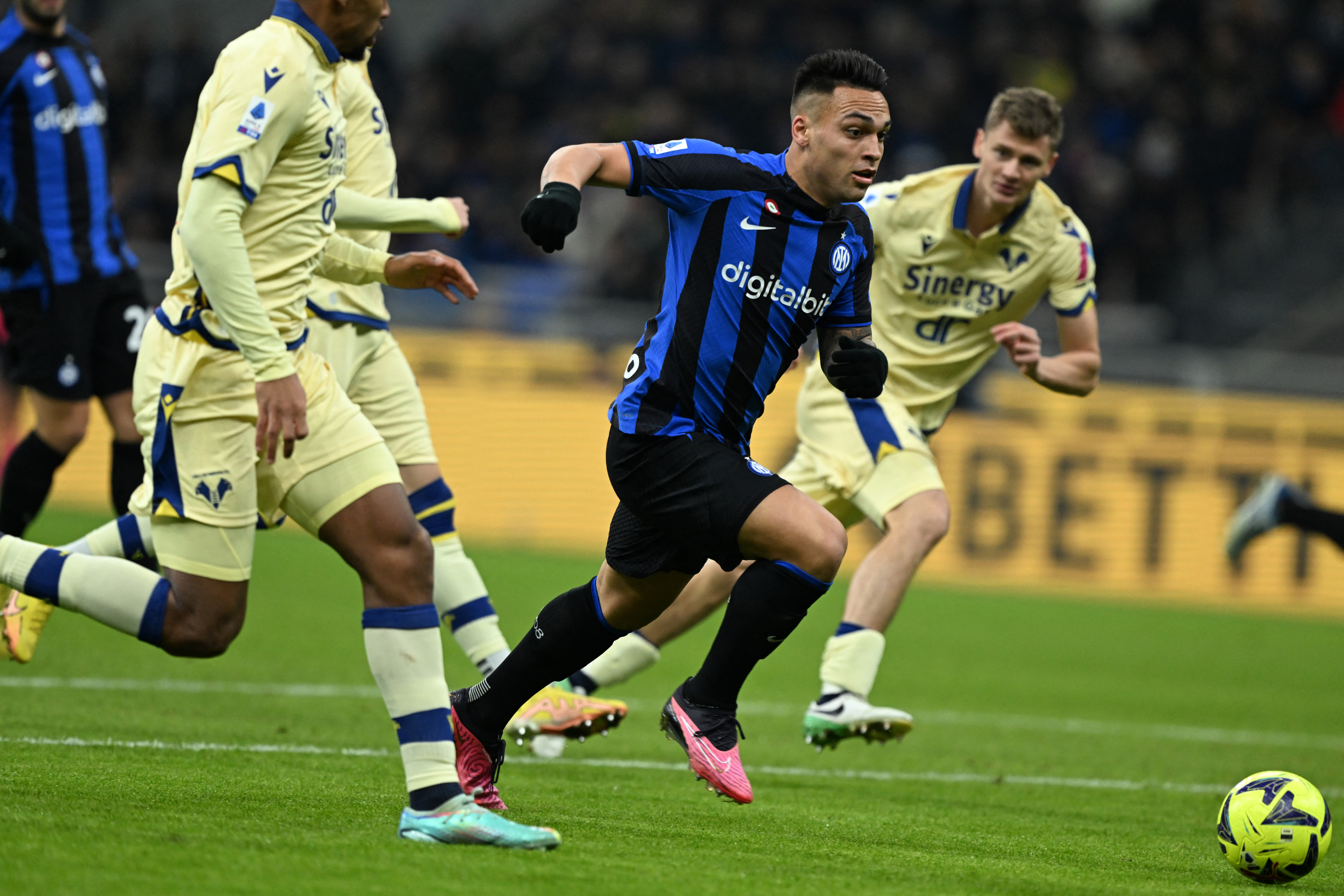 Inter de Milán venció al Hellas Verona el 14 de enero en su encuentro perteneciente a la Serie A por un resultado de 1-0. AFP.