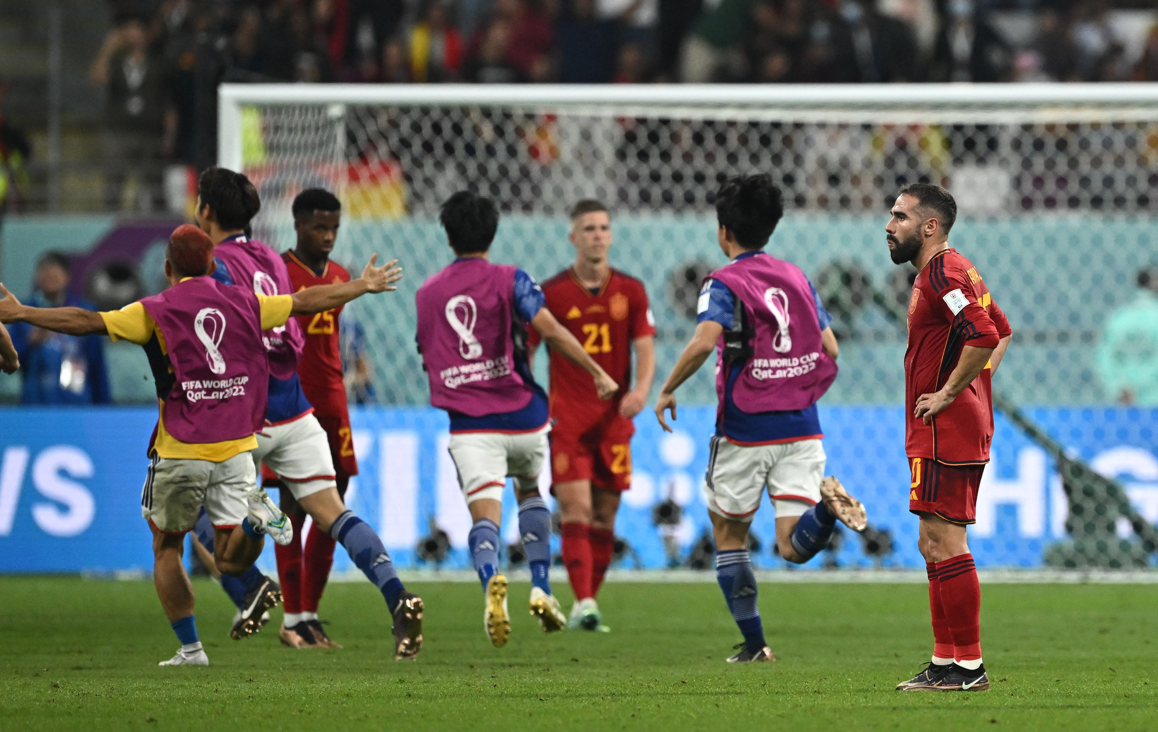 Los jugadores de España se defendieron de las acusaciones: ¿no le quisieron ganar a Japón para eliminar a Alemania y evitar el lado más difícil de la llave?