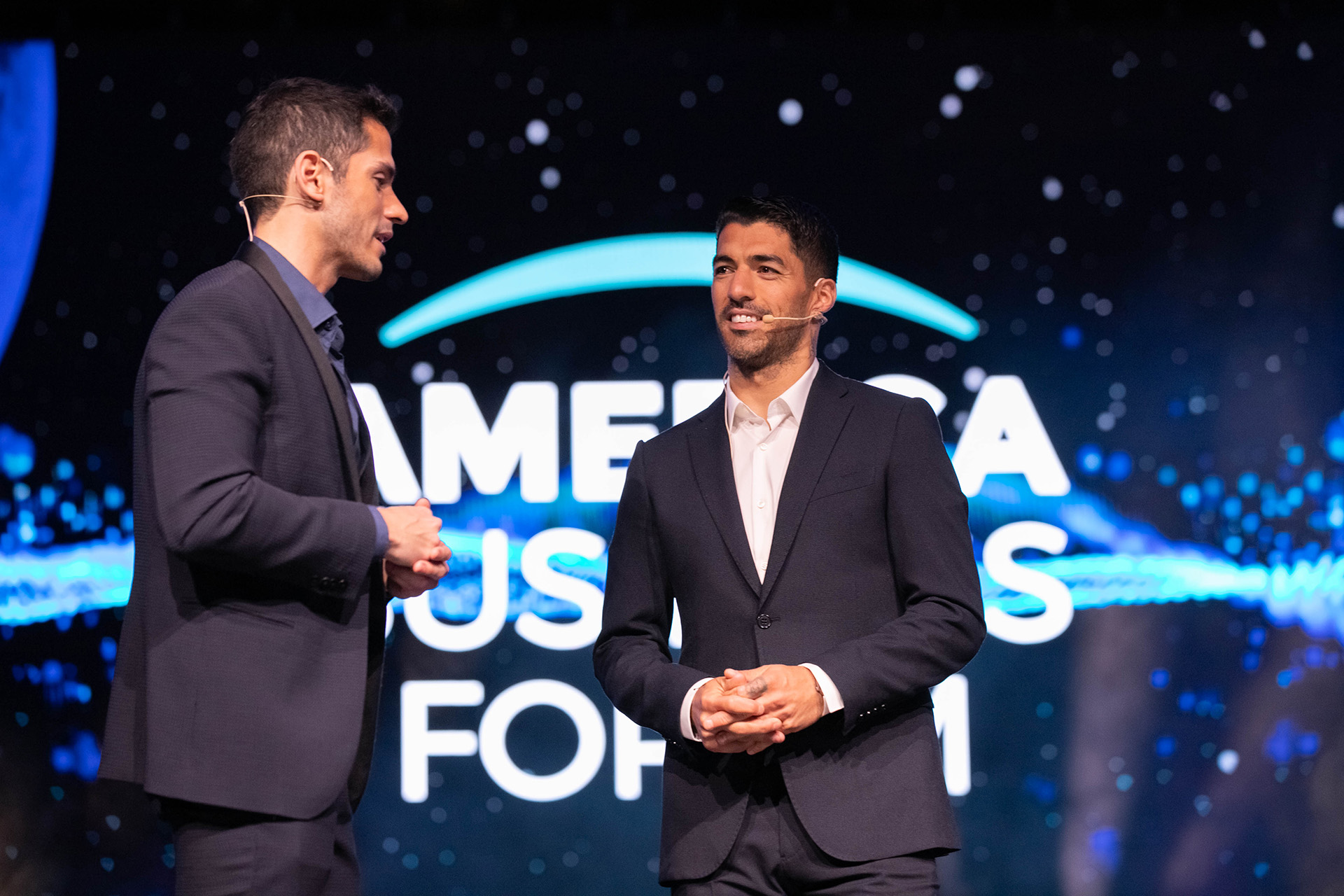Ignacio González Castro, CEO del America Business Forum junto al goleador uruguayo Luis Suárez