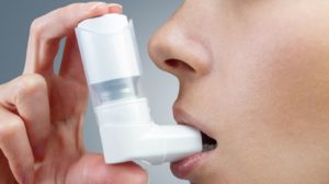El asma es una de las principales enfermedades no transmisibles que afecta tanto a niños y como adultos