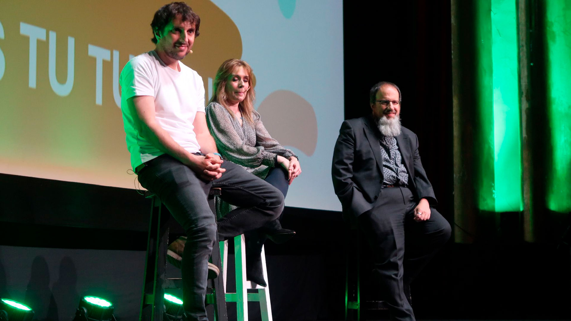 Molo Cebrián, Mónica González y Luis Muiño están detrás de Entiende tu mente, el podcast de psicología en español más escuchado del mundo, del cual surgió el libro homónimo.